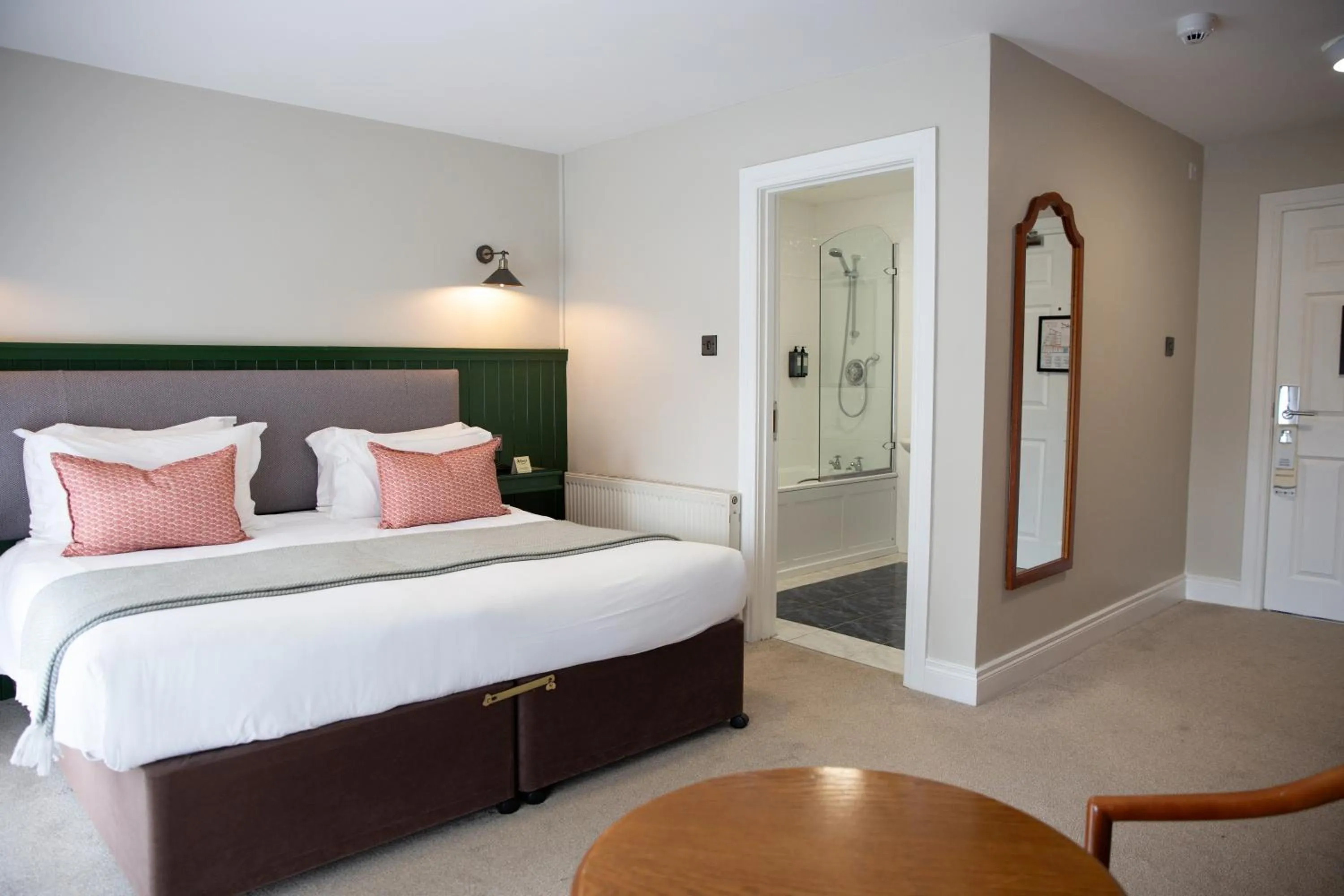 Bed in McGrorys