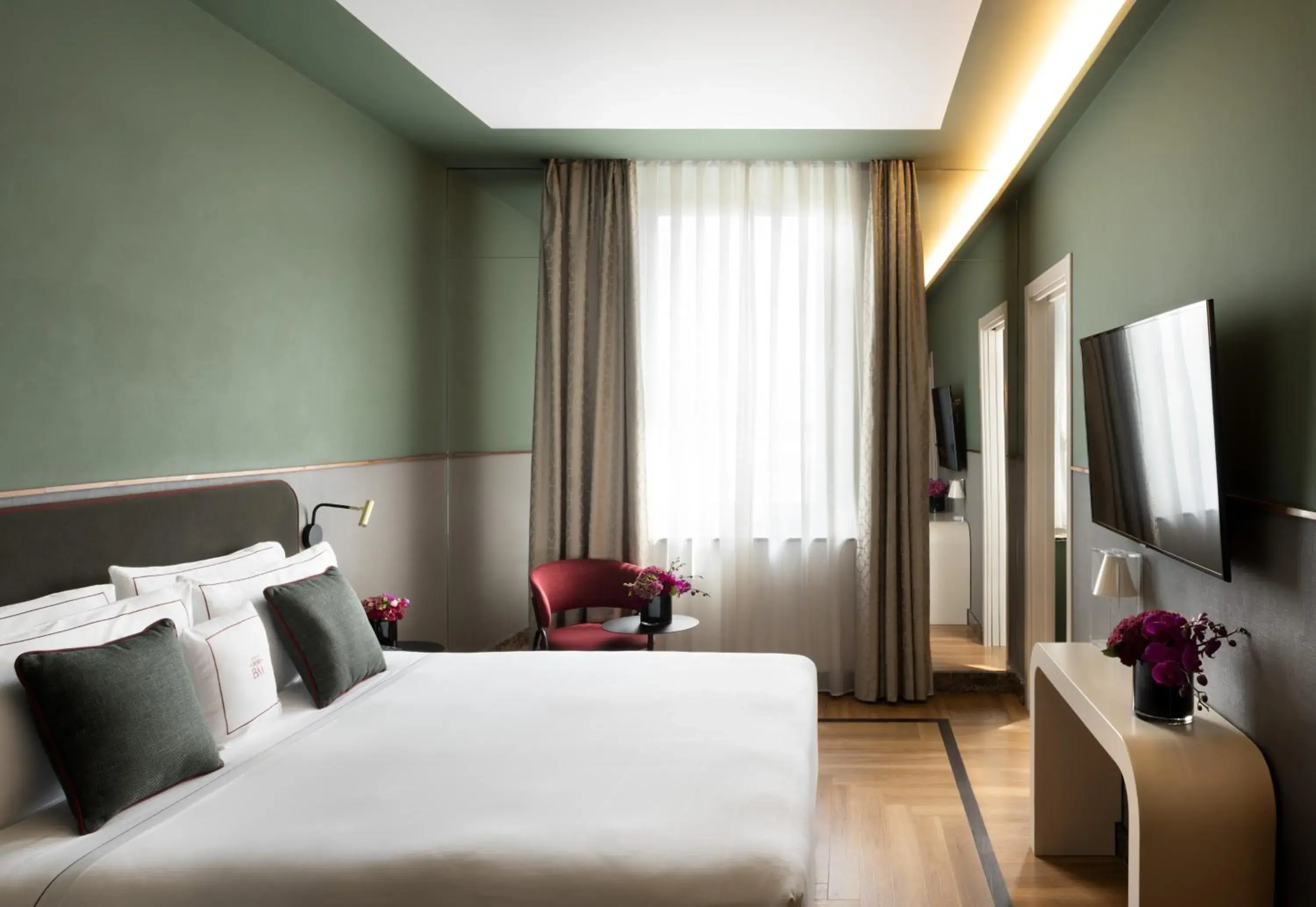 TV and multimedia, Bed in Bianca Maria Palace Hotel TV and multimedia, Bed in Bianca Maria Palace Hotel