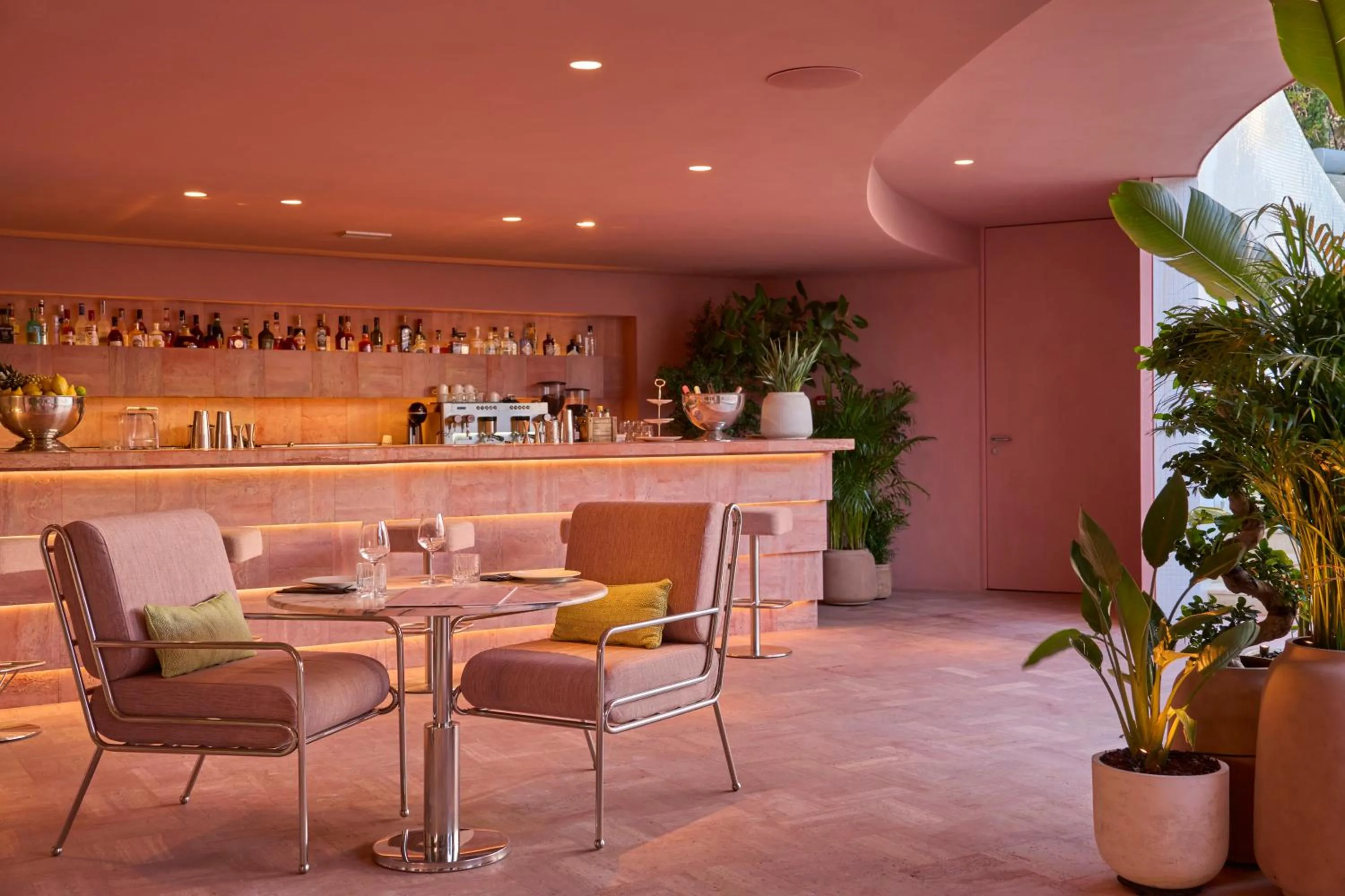 Restaurant/places to eat in Semiramis