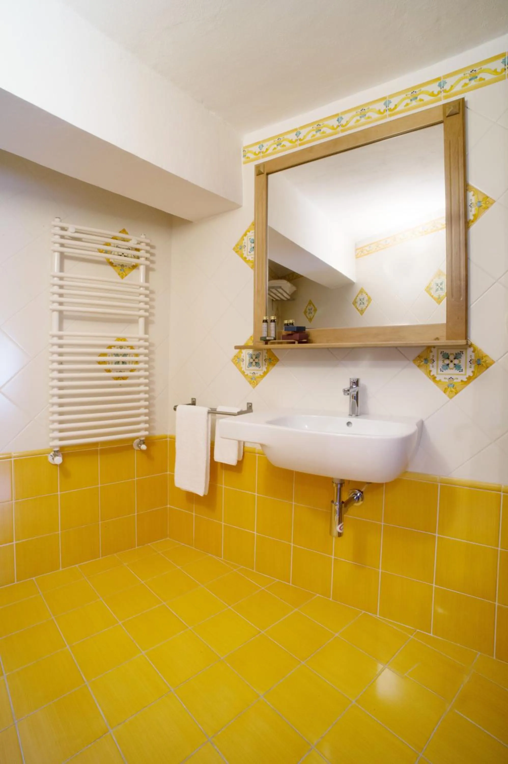 Shower in Dimora Storica Hotel Maccarunera