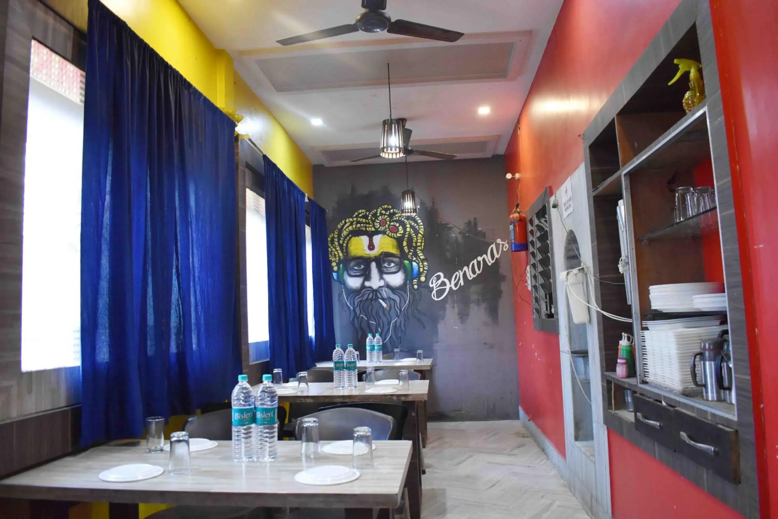 Restaurant/places to eat in Hotel Mrk Restaurant/places to eat in Hotel Mrk