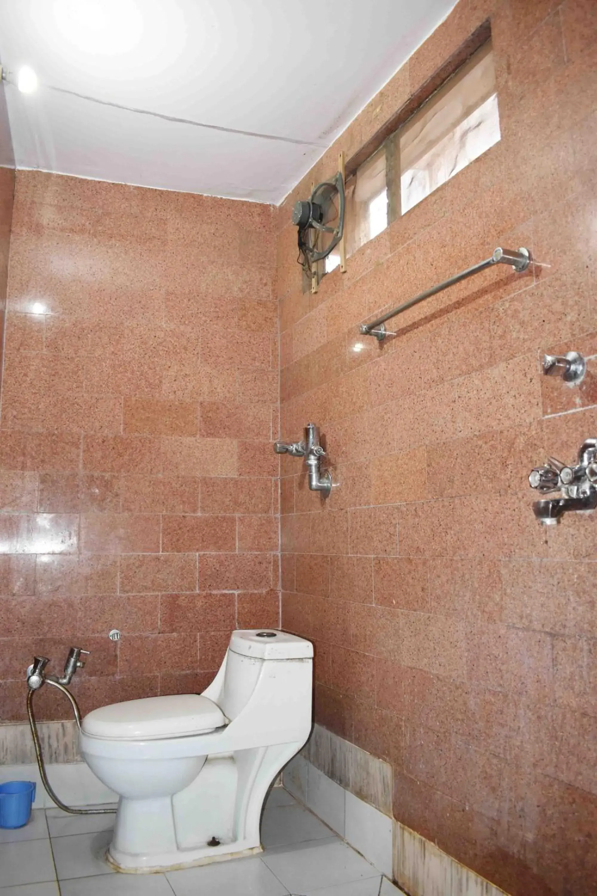 Bathroom in Hotel Mrk Bathroom in Hotel Mrk