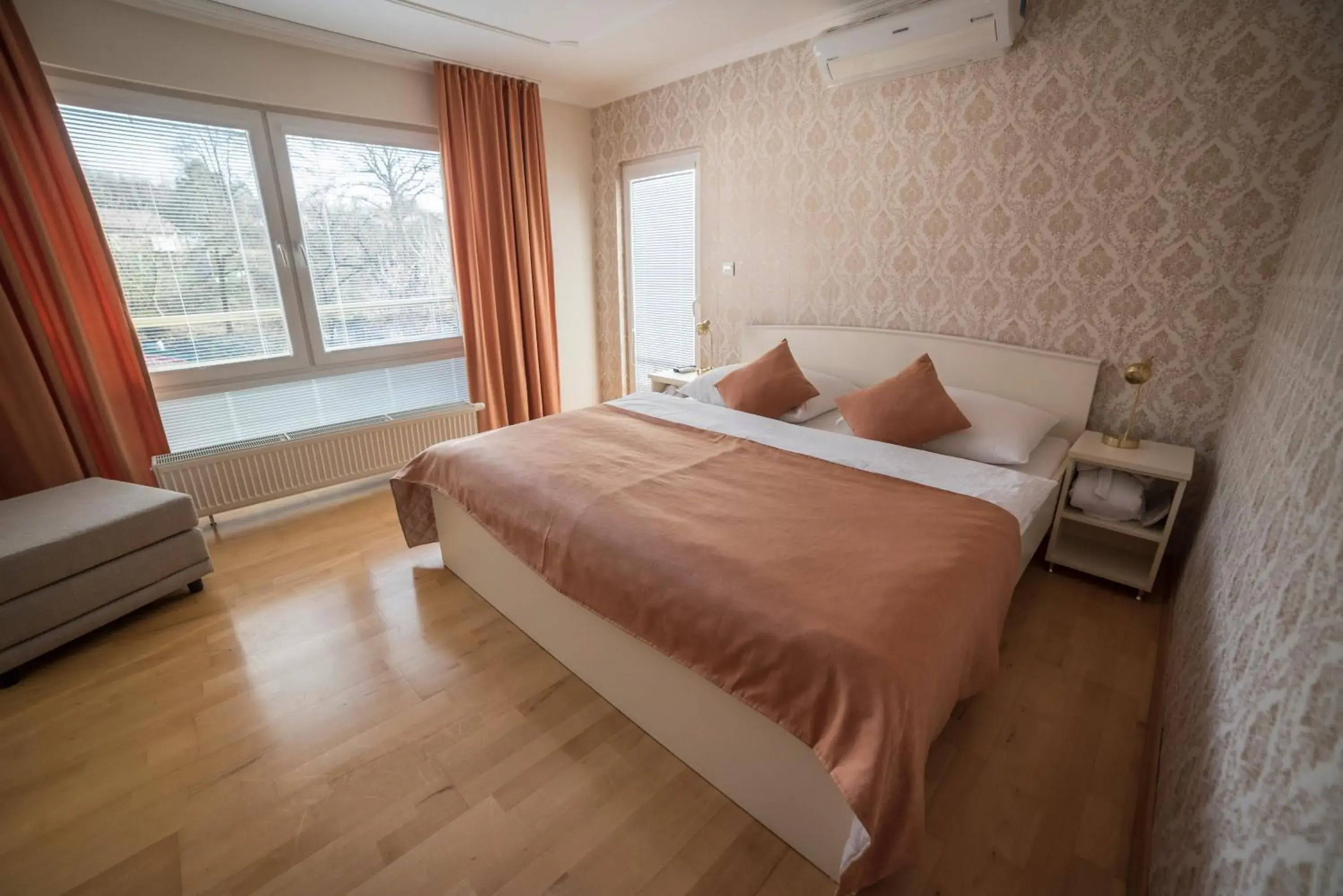 One-Bedroom Apartment in Hotel Alfa One-Bedroom Apartment in Hotel Alfa