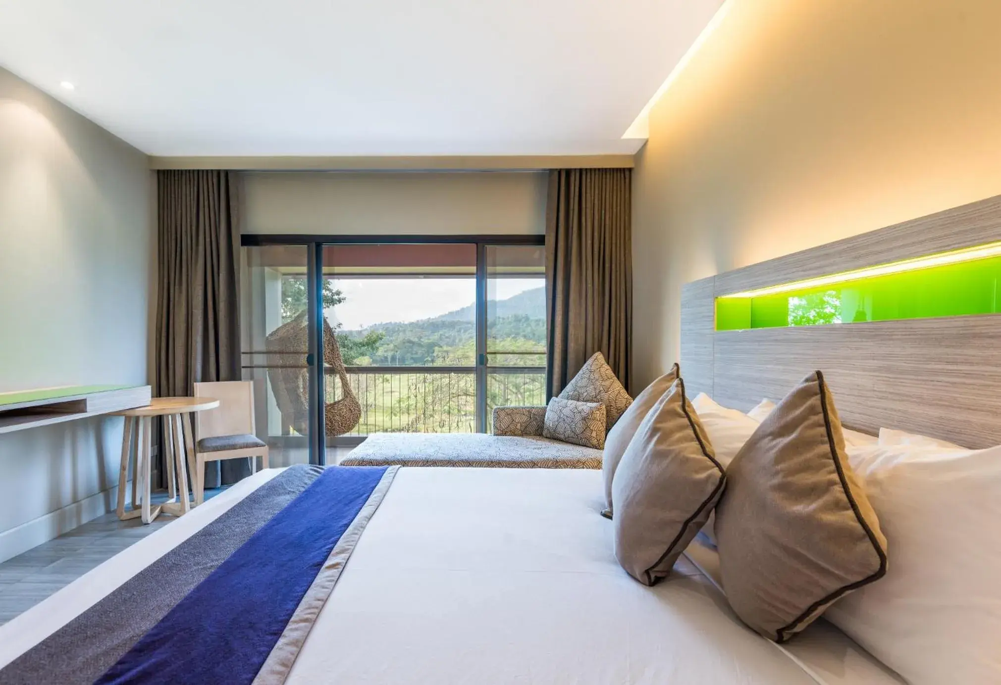 Bed in Chatrium Golf Resort Soi Dao Chanthaburi Bed in Chatrium Golf Resort Soi Dao Chanthaburi