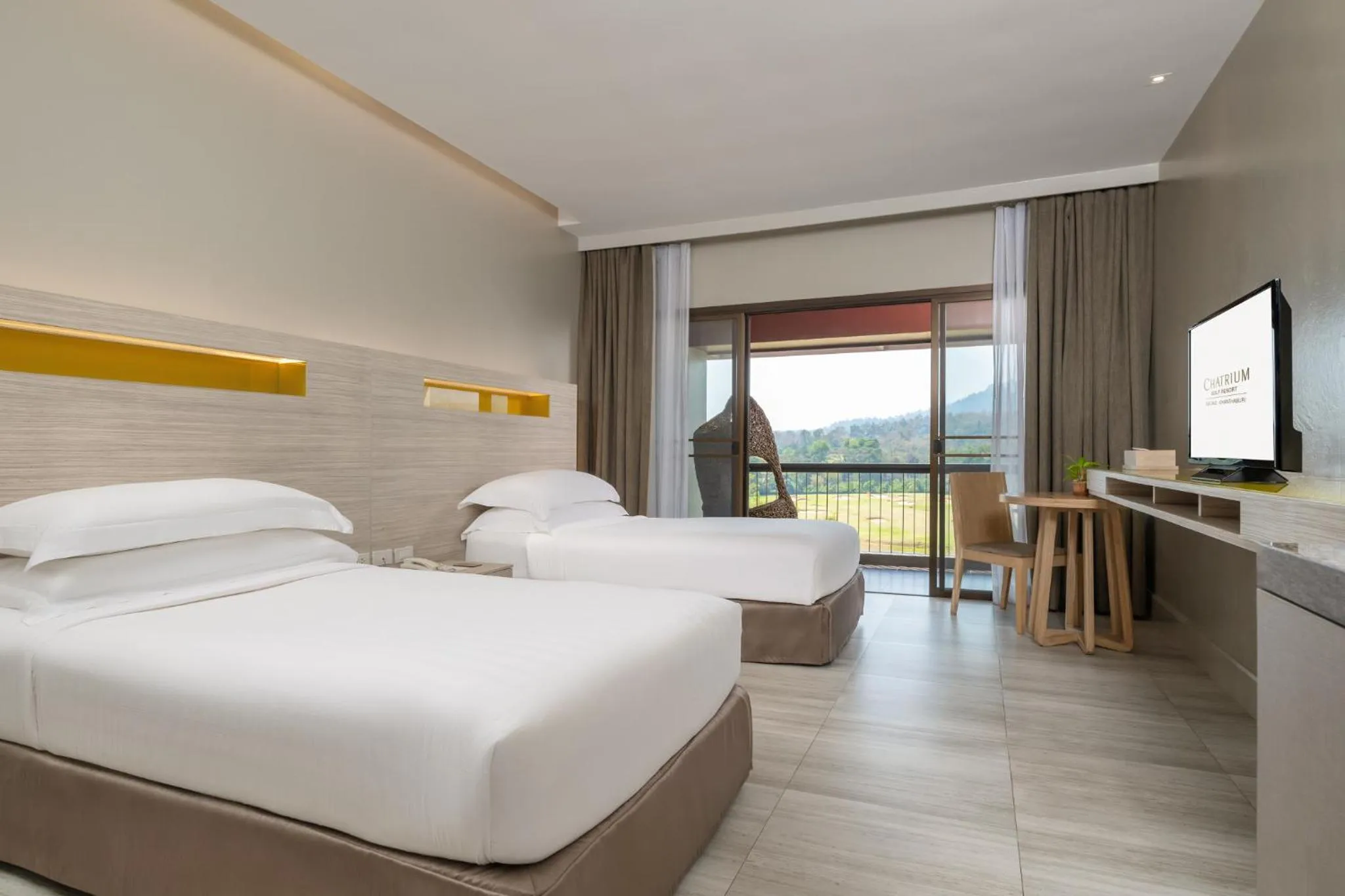 Bedroom, Bed in Chatrium Golf Resort Soi Dao Chanthaburi