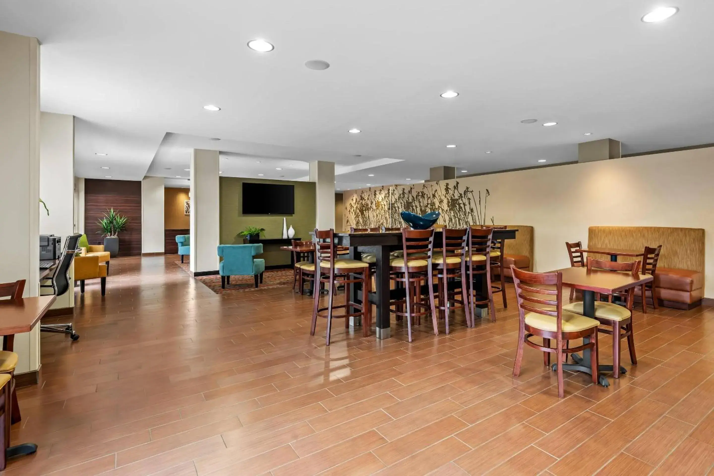 Breakfast in Sleep Inn & Suites Jasper I-22 Breakfast in Sleep Inn & Suites Jasper I-22