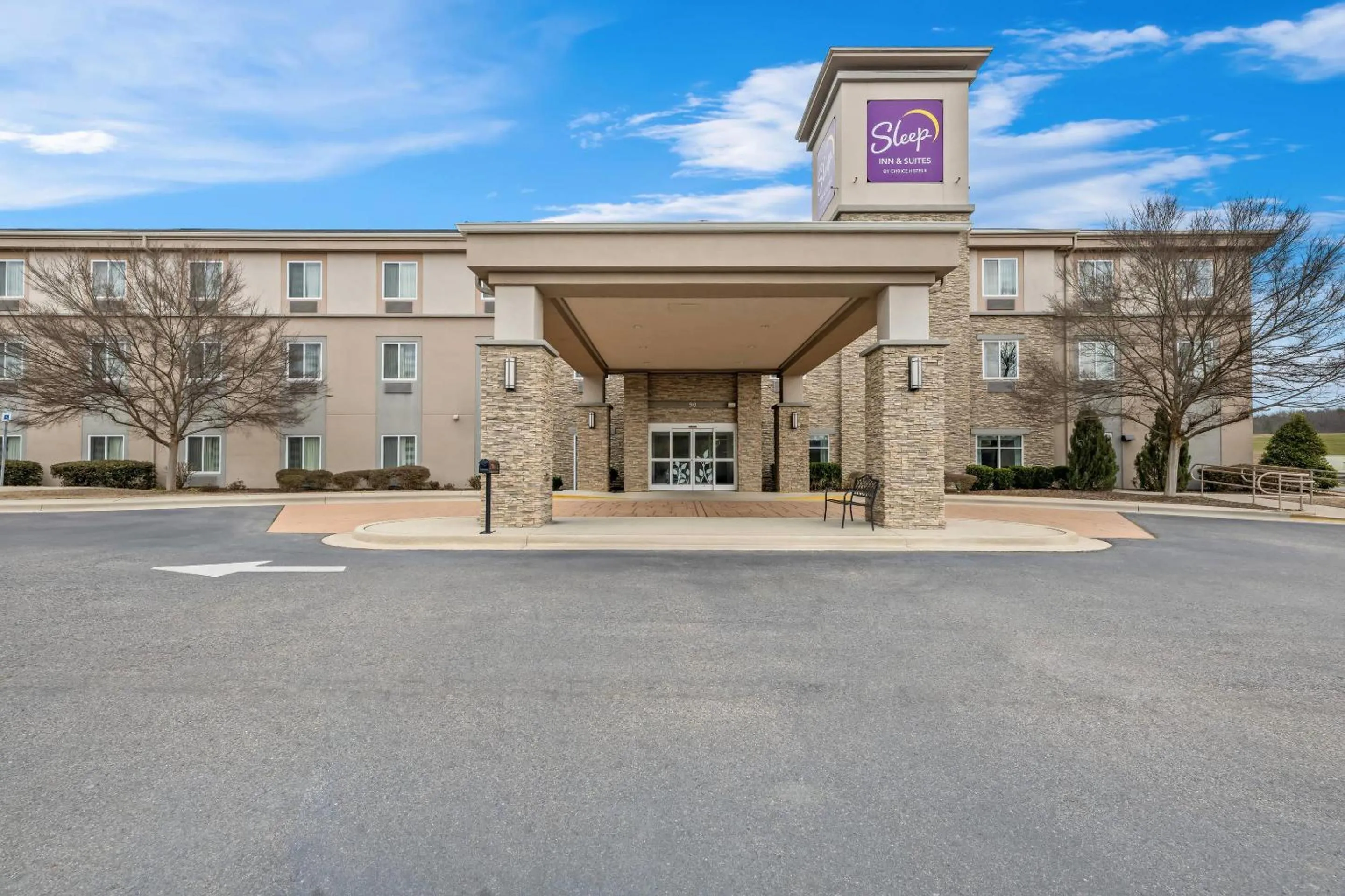 Property building in Sleep Inn & Suites Jasper I-22