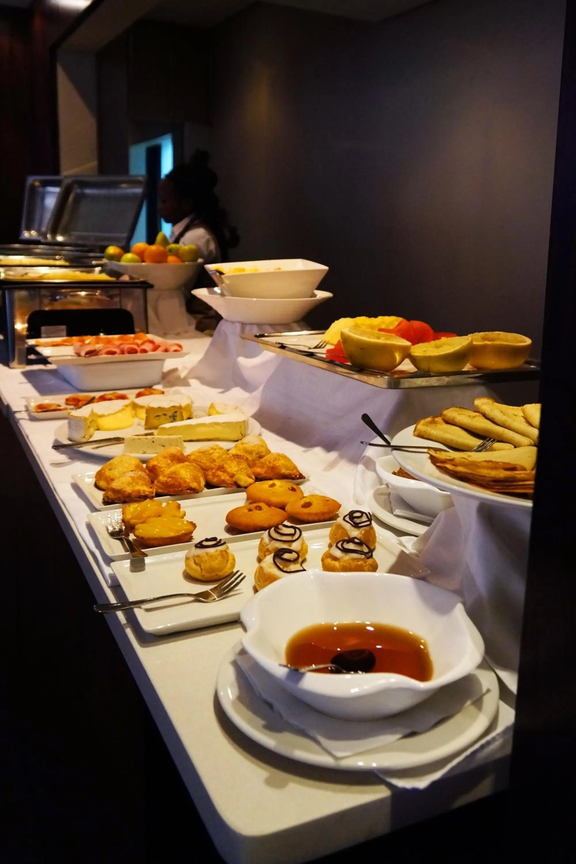 Buffet breakfast in Hotel Royal Kinshasa