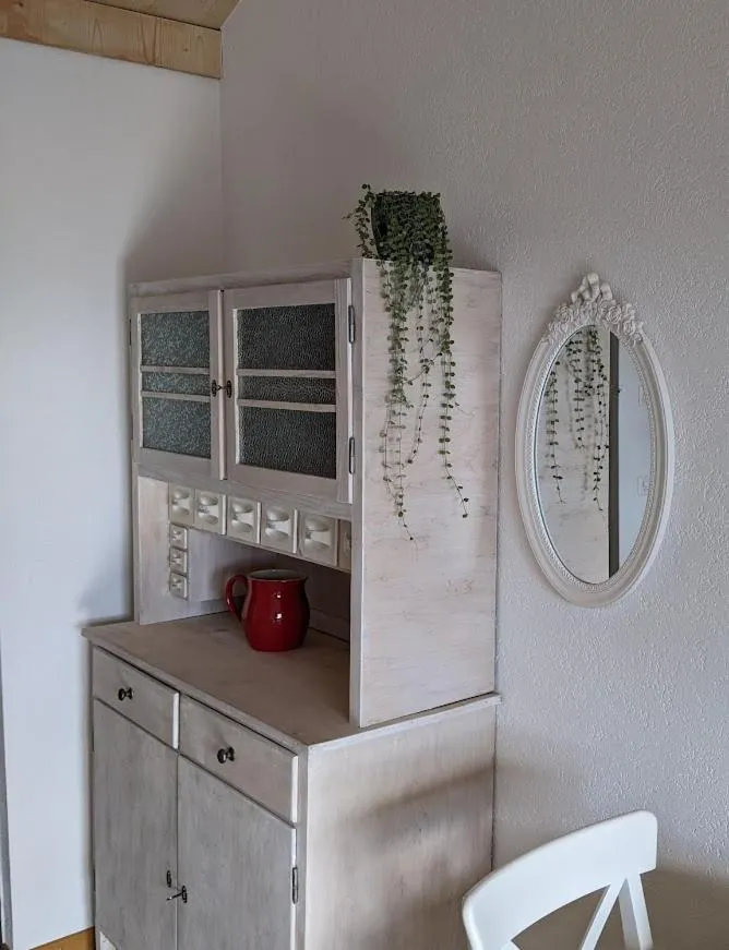 wardrobe in Gîte Chez Toinette
