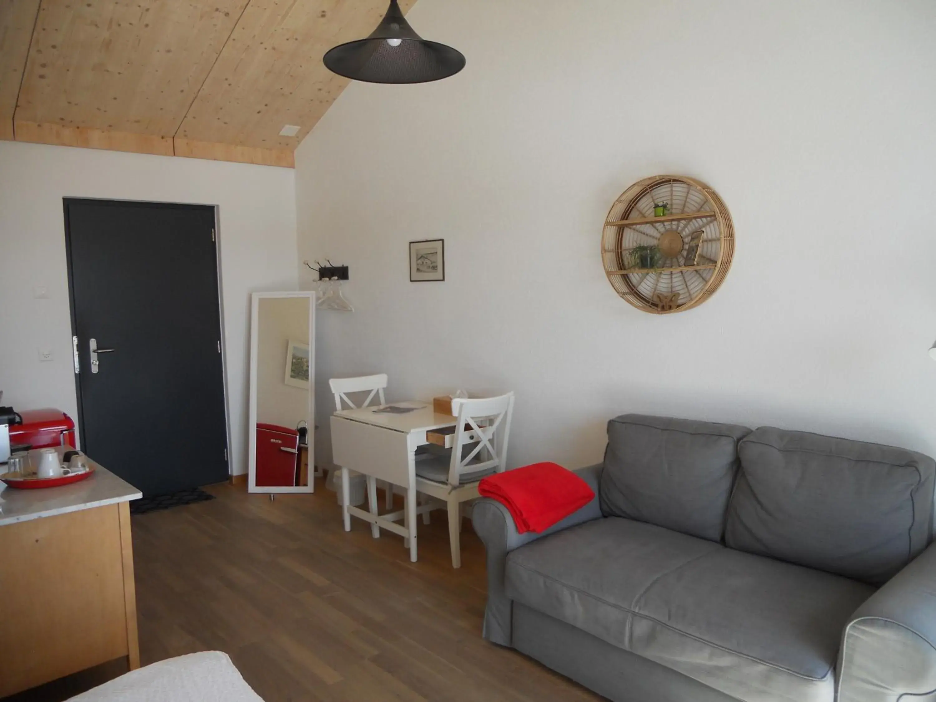Double or Twin Room with Balcony - single occupancy in Gîte Chez Toinette Double or Twin Room with Balcony - single occupancy in Gîte Chez Toinette