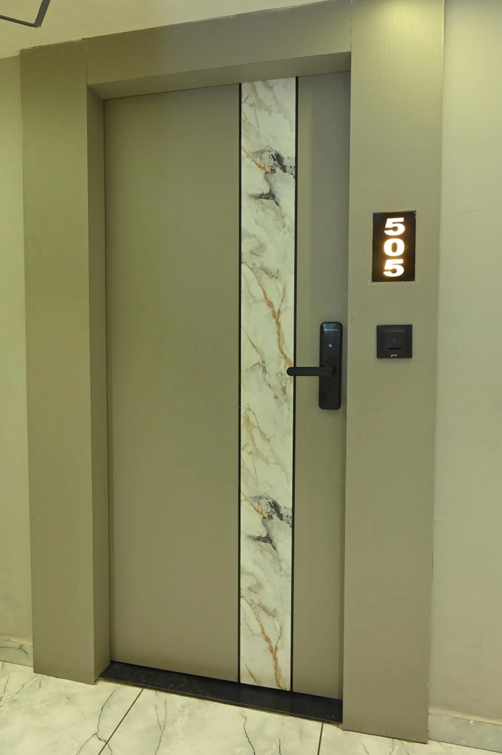 elevator in Hotel Revanta Inn