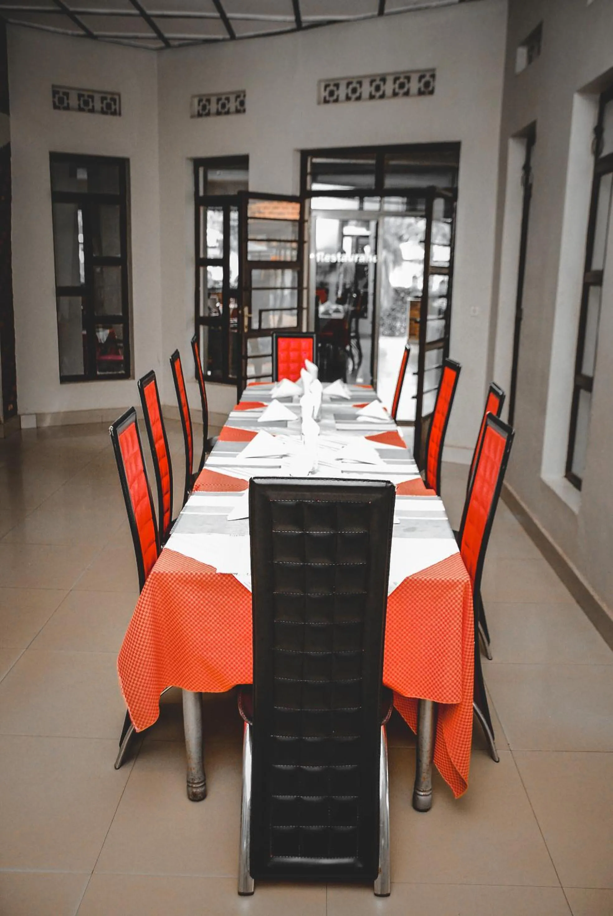 Restaurant/places to eat in Dereva Hotel Rwamagana