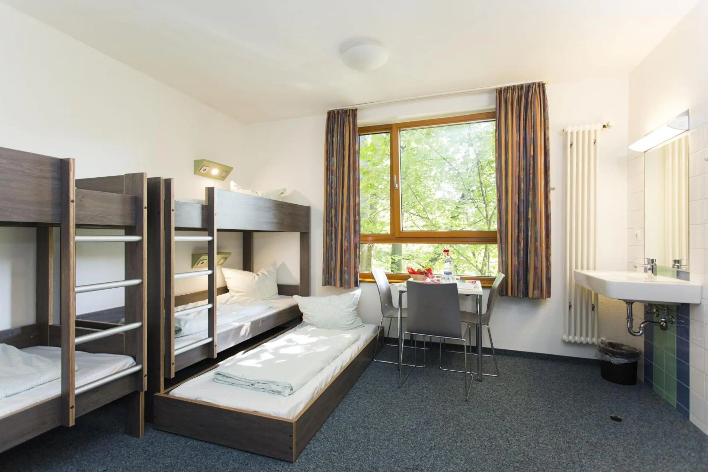 Photo of the whole room, Bed in Jugendherberge Aachen - Membership required