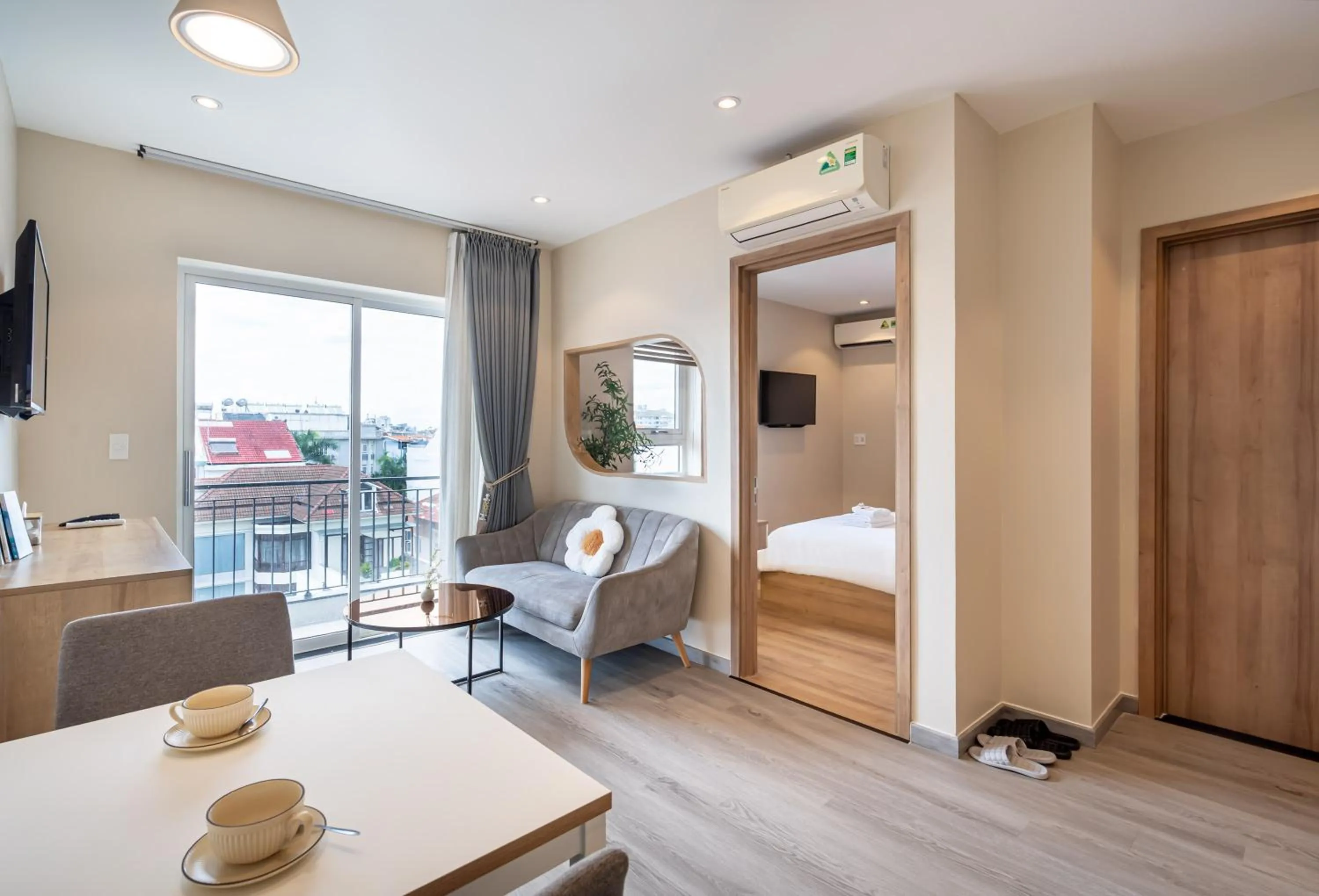 Photo of the whole room, Bed in The Royal Healing - Phu My Hung