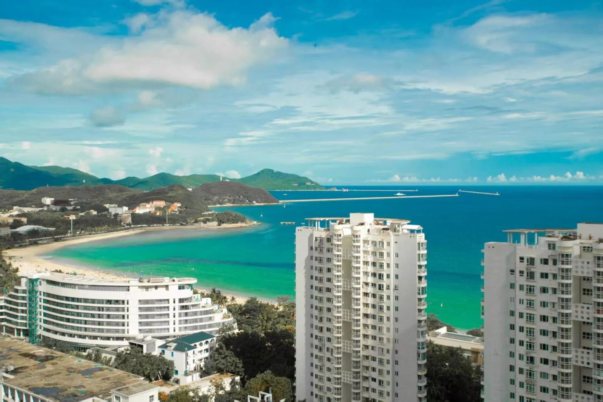 Day in Sanya Xintai Seaview Hotel