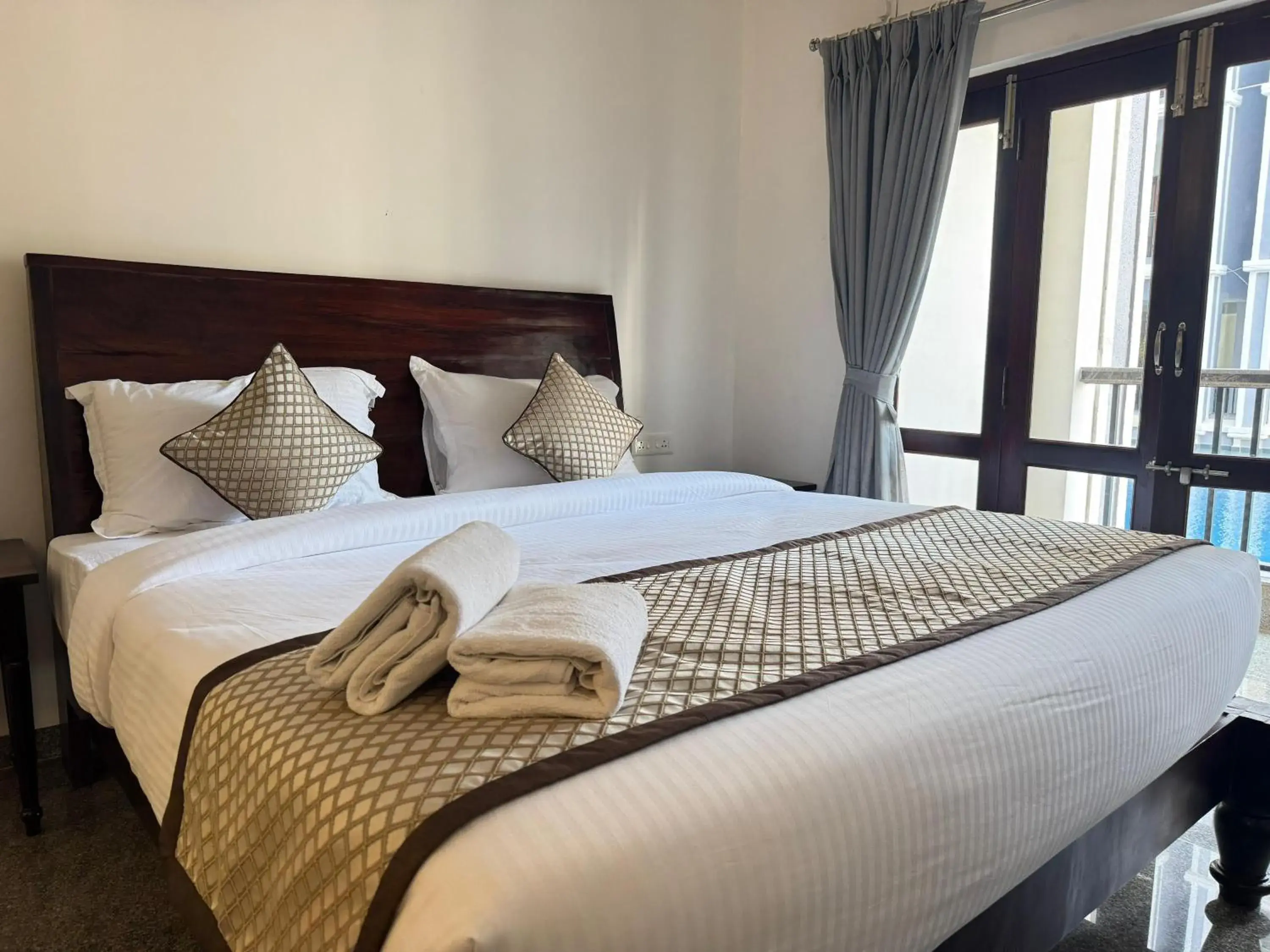 Bed in Deep International Bed in Deep International