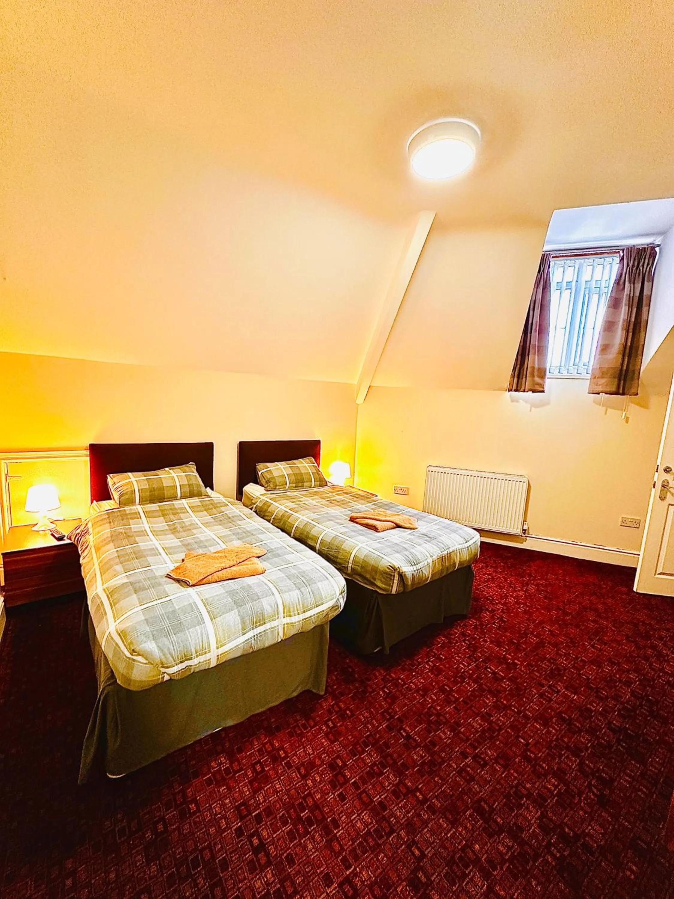 Bed in The Cabbage Hall Hotel