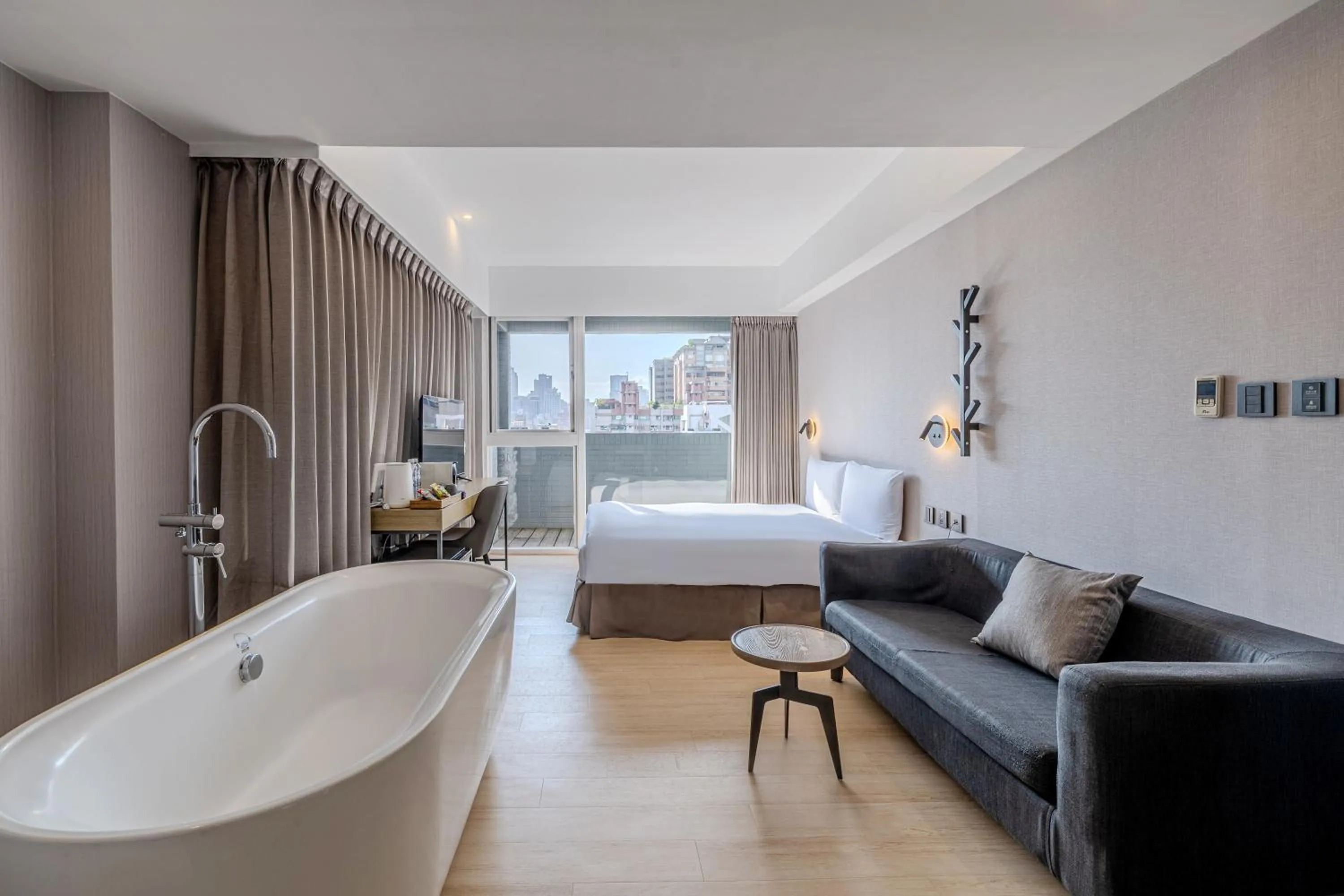 Deluxe Double Room in Retro Taichung