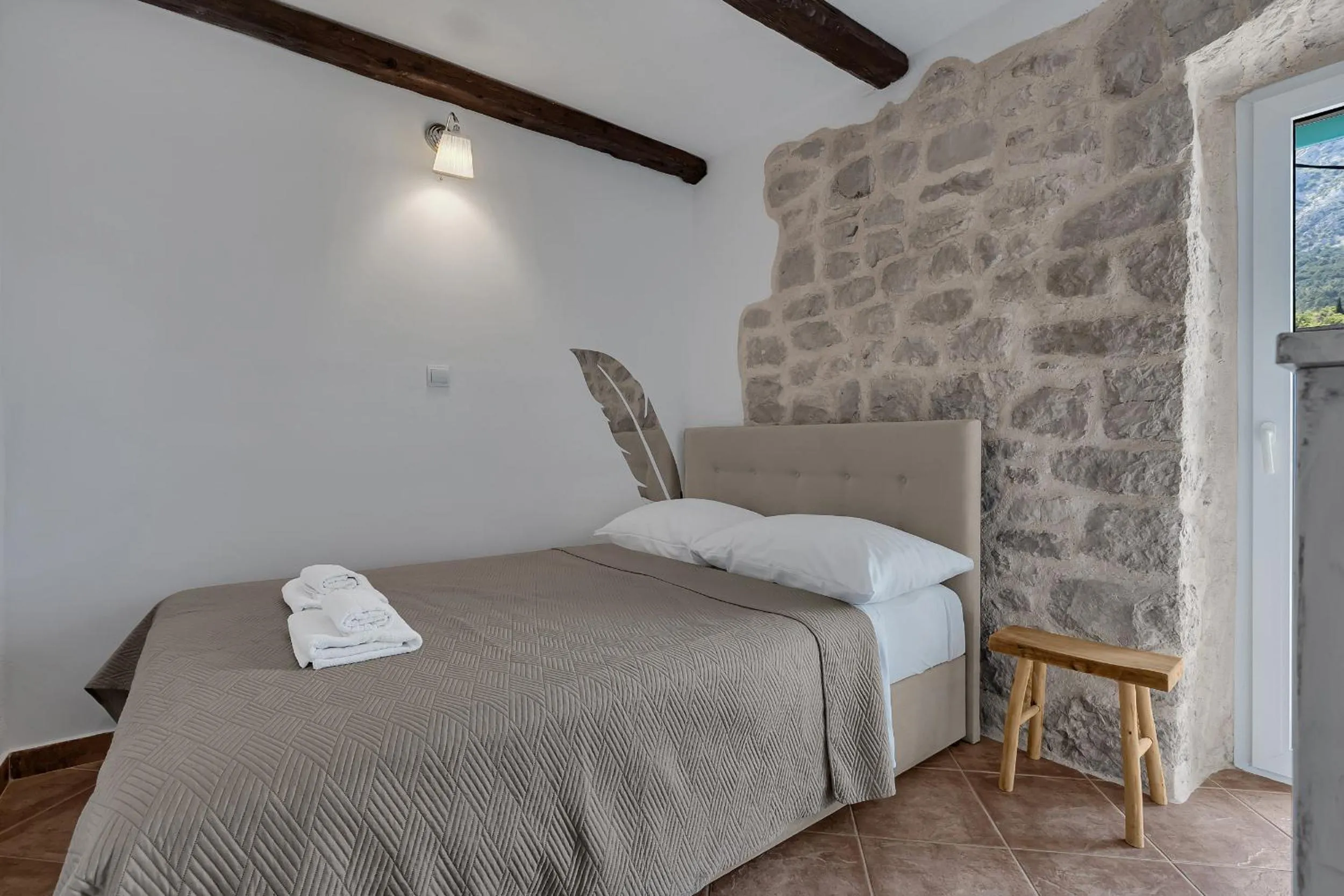 Bed in Villa Luma - Makarska Exklusiv