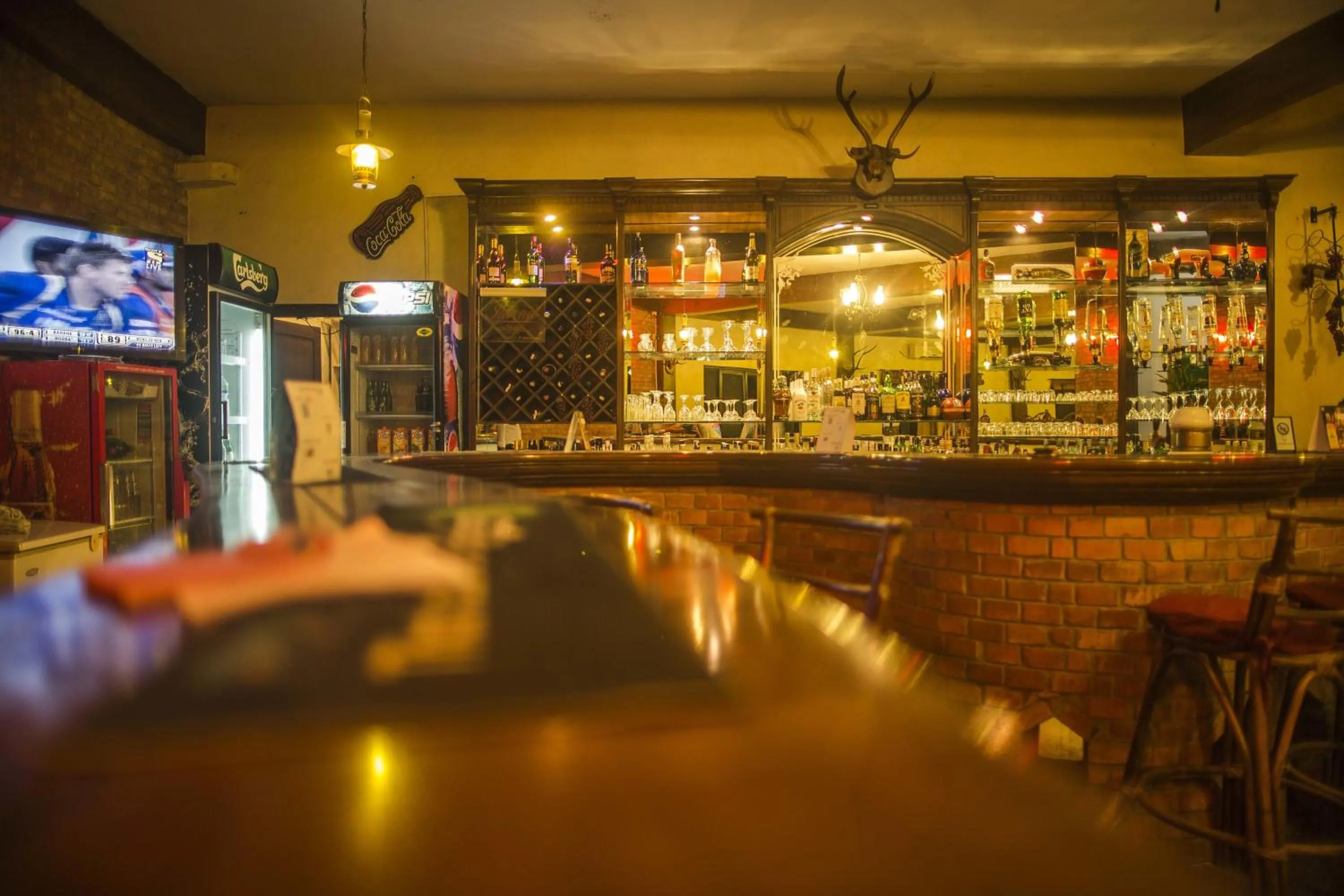 Restaurant/places to eat in Siddhartha Hotel Narayangarh