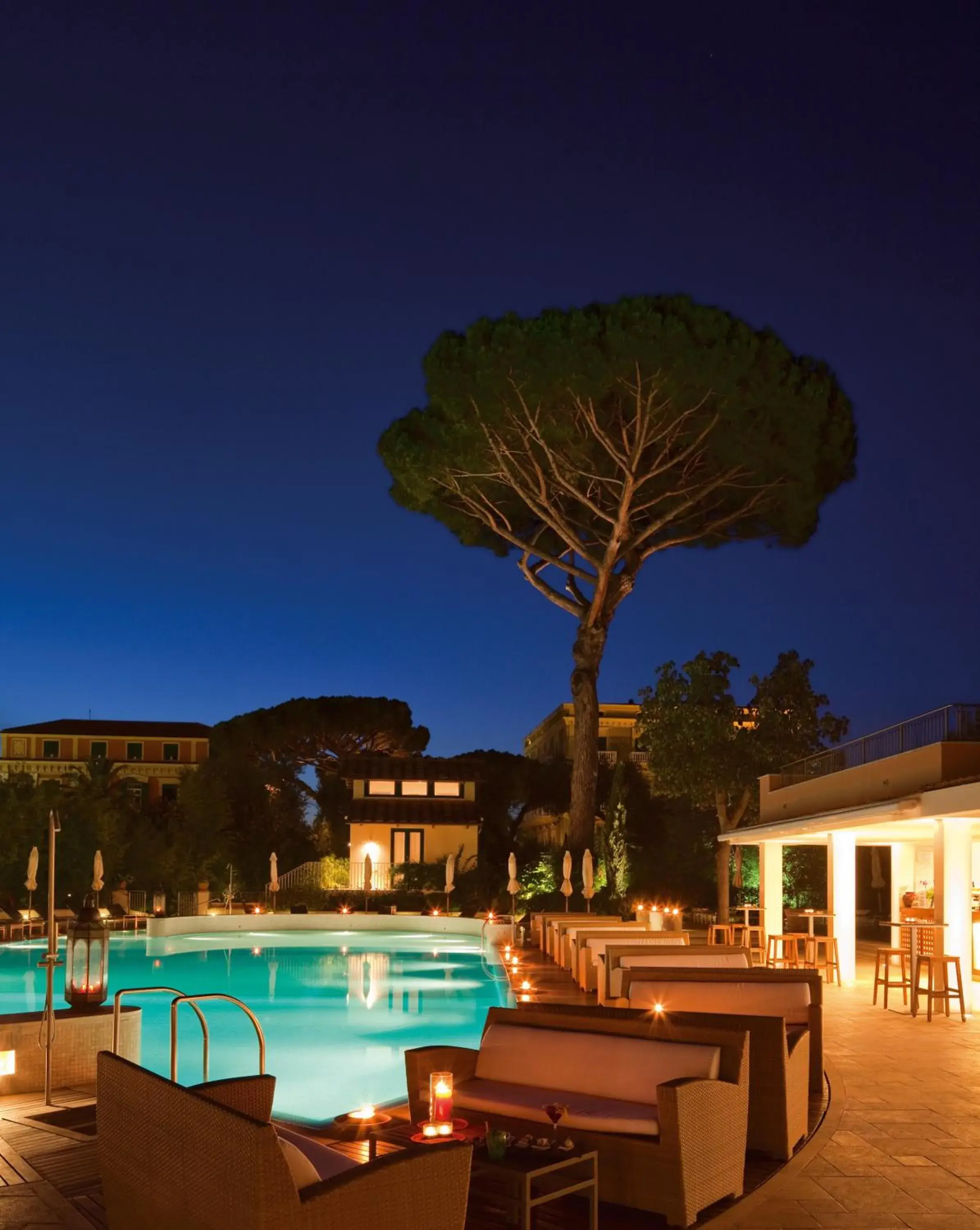 Food and drinks in Grand Hotel Excelsior Vittoria Food and drinks in Grand Hotel Excelsior Vittoria