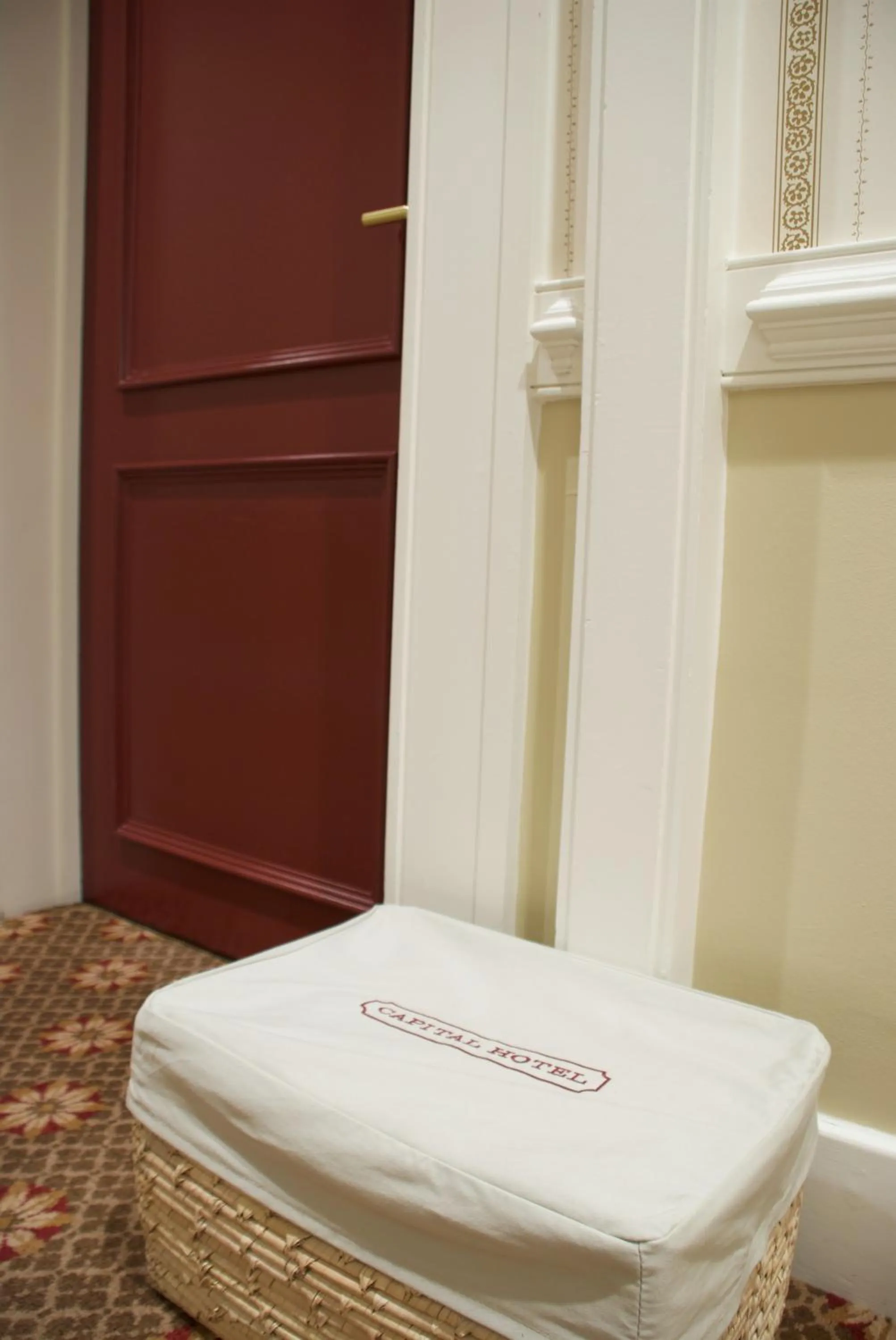 room service, Bed in Capital Hotel