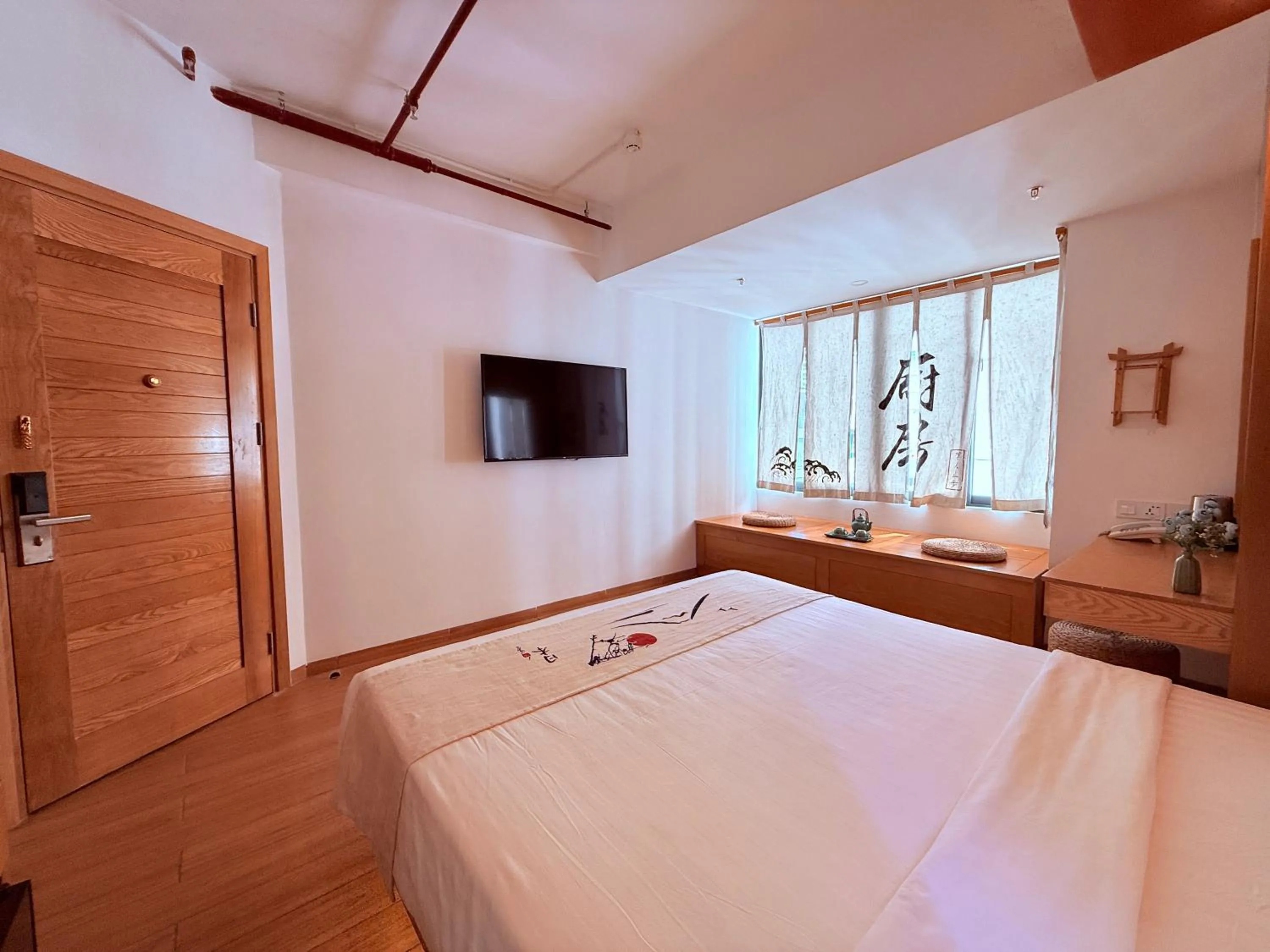 Communal lounge/ TV room in Fuji Boutique Hotel Nha Trang