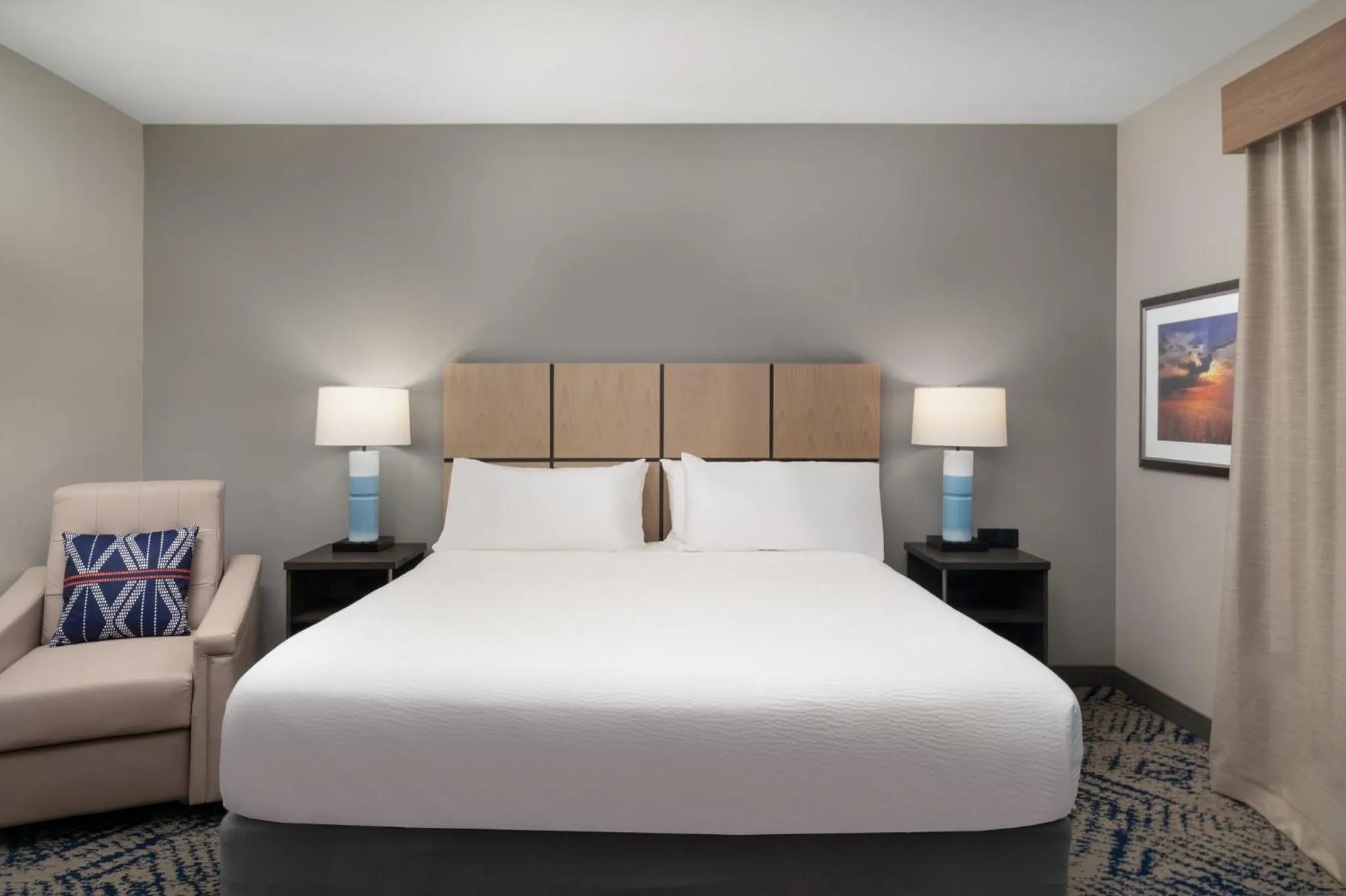 Photo of the whole room, Bed in Candlewood Suites Gonzales - Baton Rouge Area by IHG