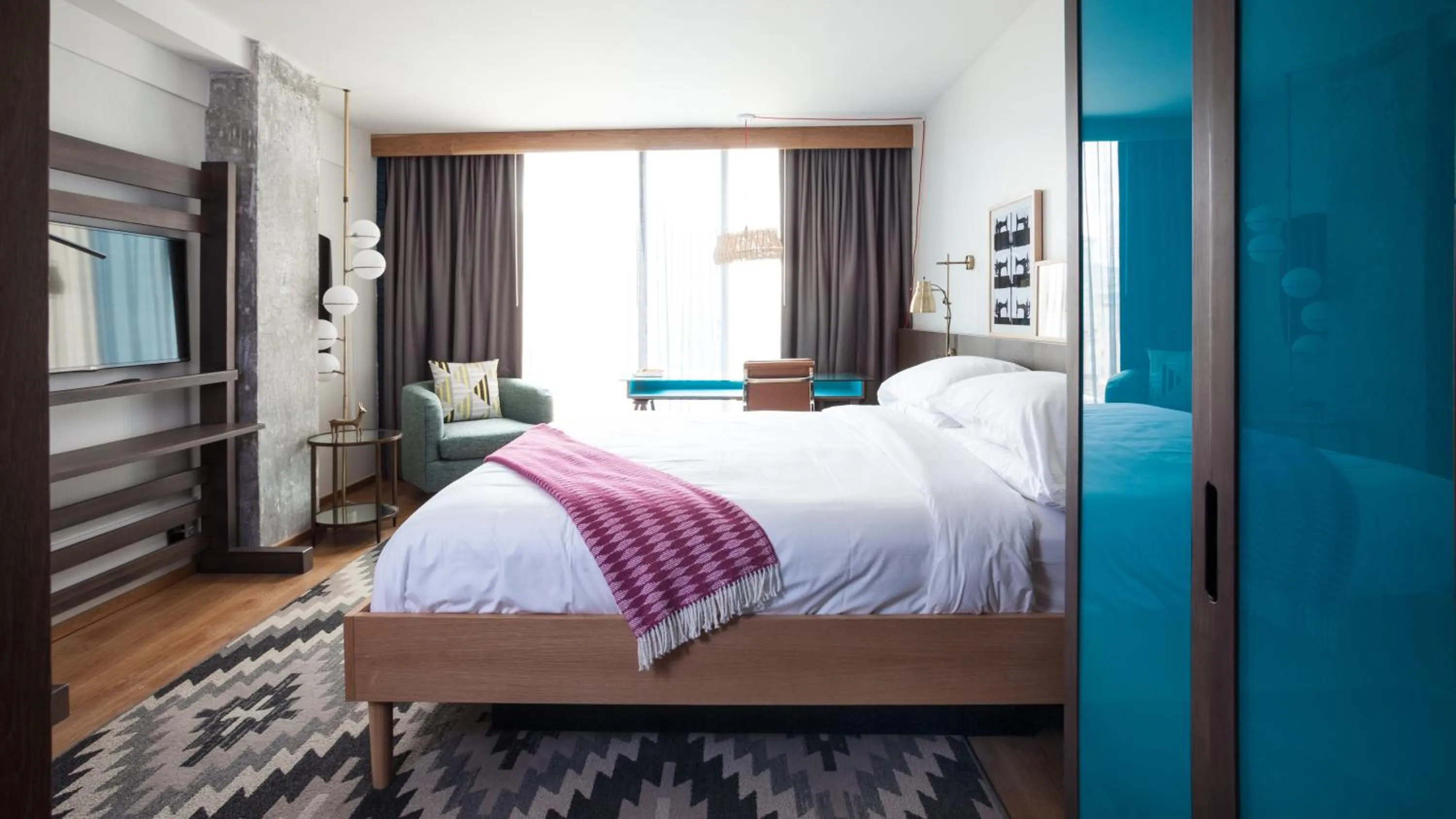 Photo of the whole room, Bed in Hotel Indigo El Paso Downtown by IHG