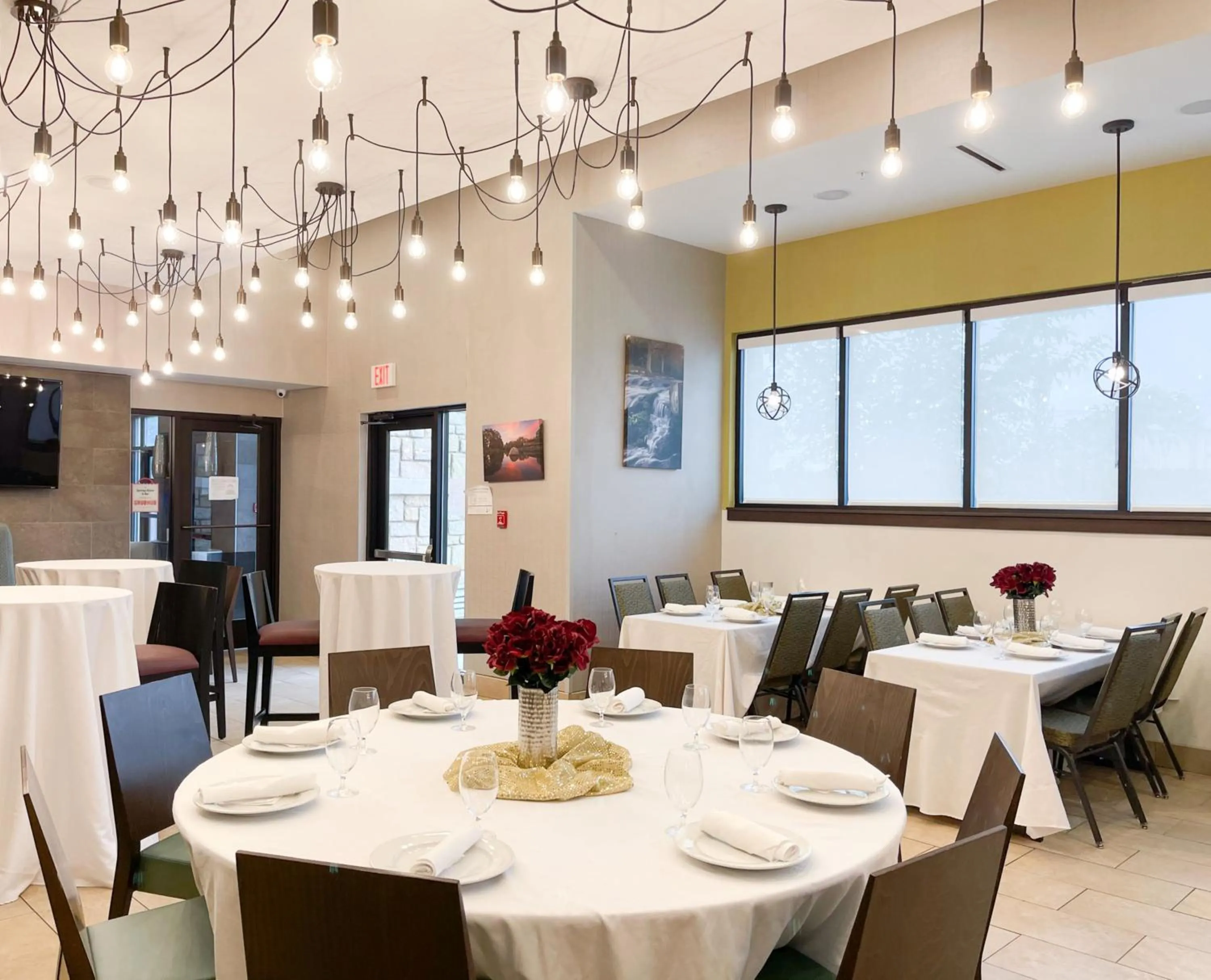 Meeting/conference room in Holiday Inn San Marcos Convention Center by IHG