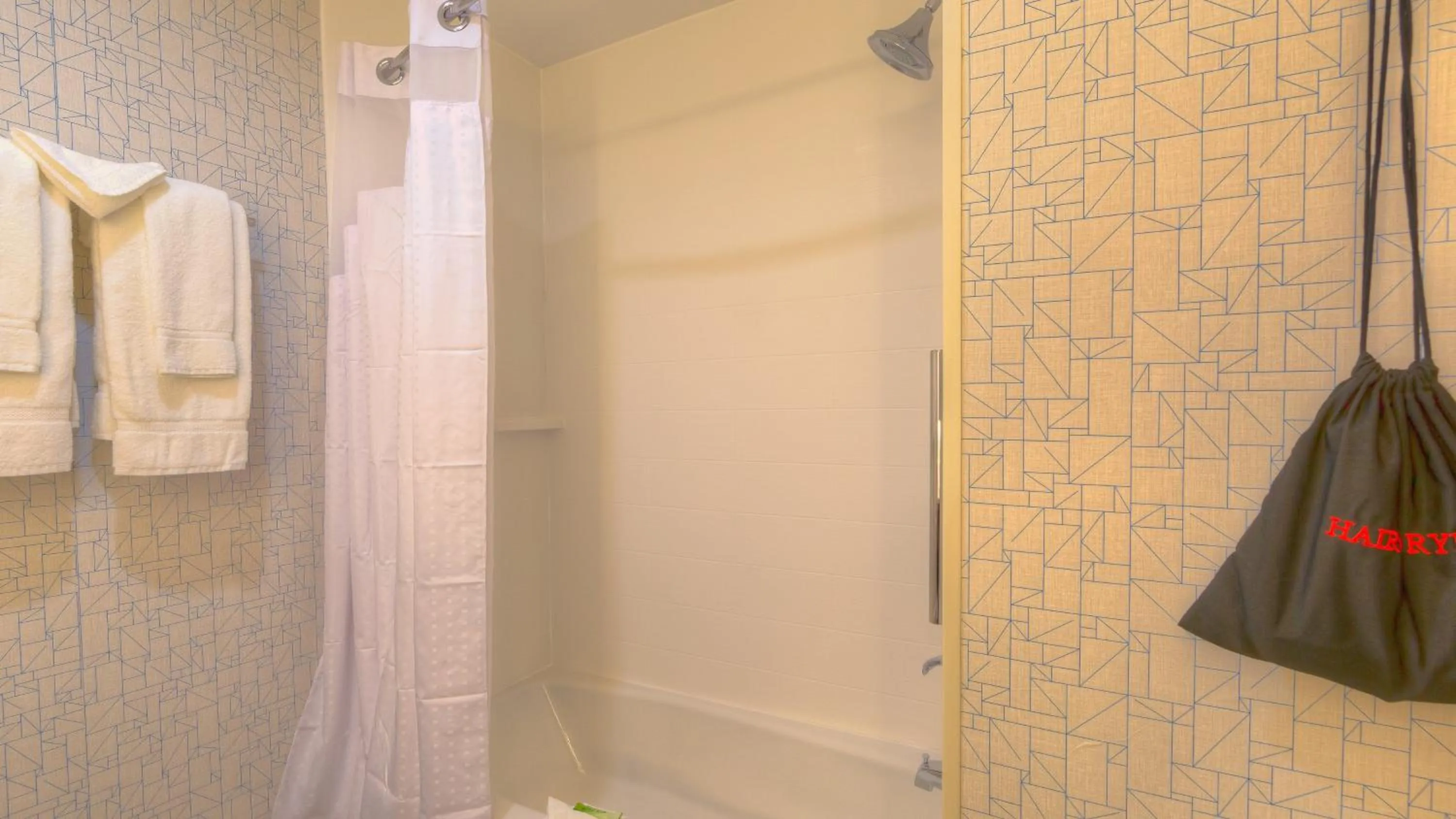 Bathroom in Holiday Inn Express & Suites Tulsa Midtown by IHG