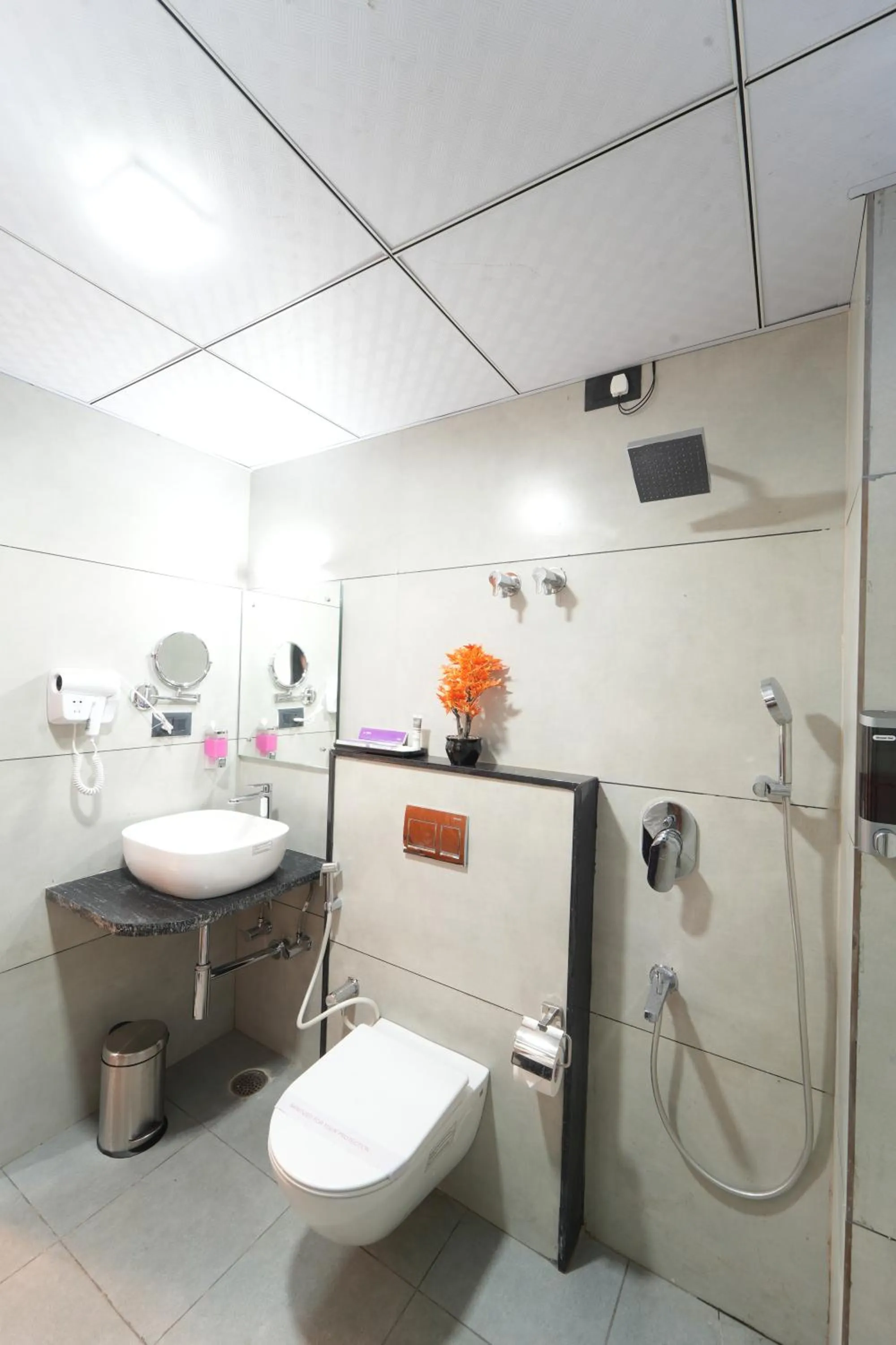 Shower in VOVO Boutique Hotel