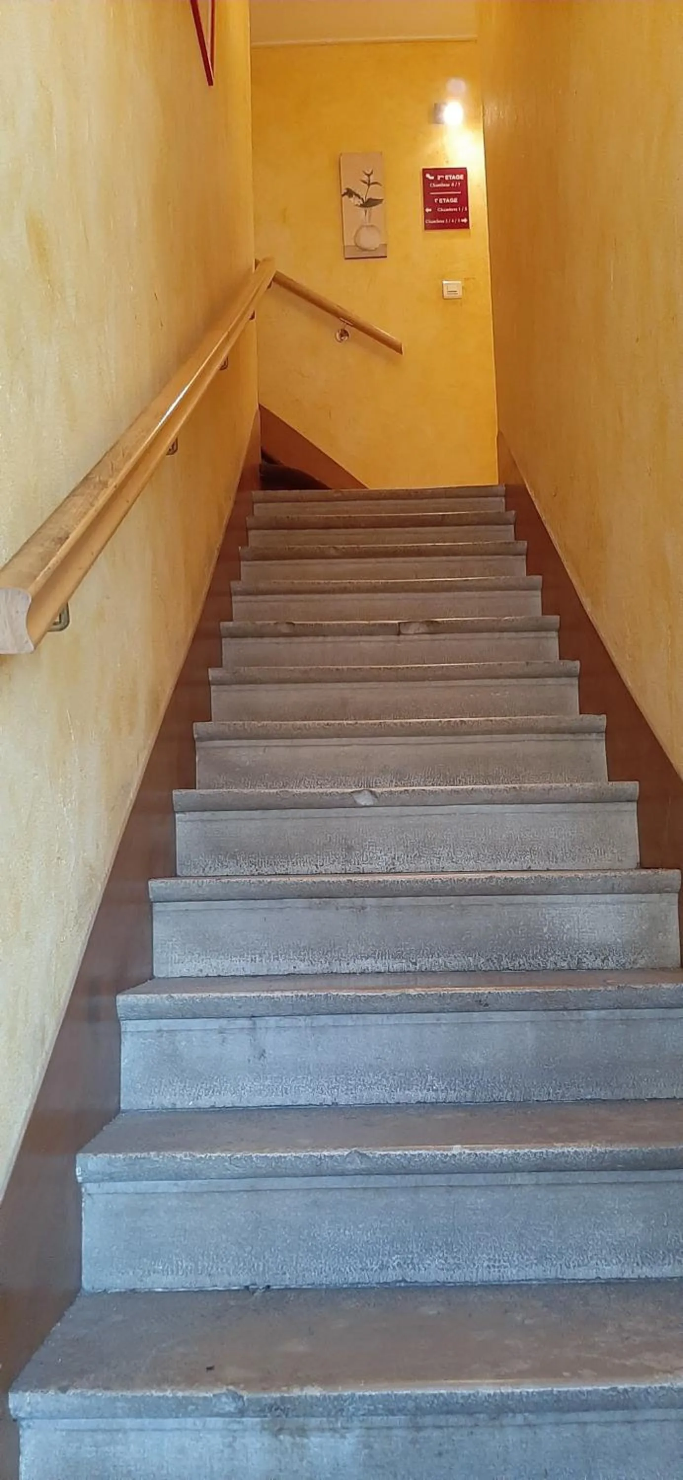 Patio in Le Marmagne