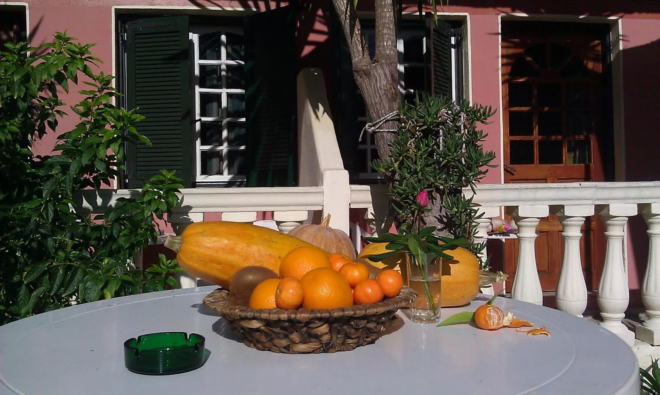 Autumn in Flamingo Apartments Moraitika Corfu