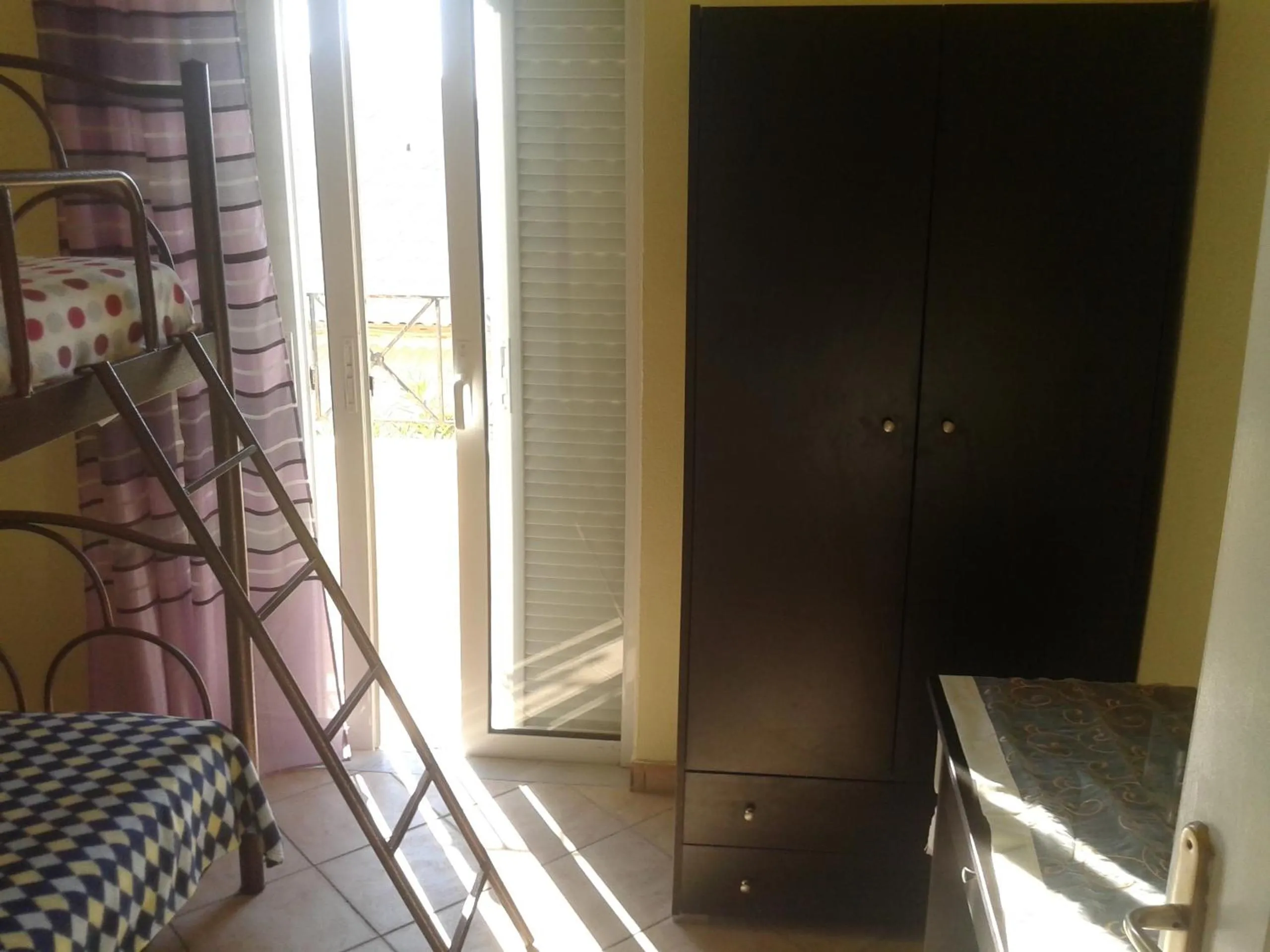 bunk bed in Foivos Seaside Apartments
