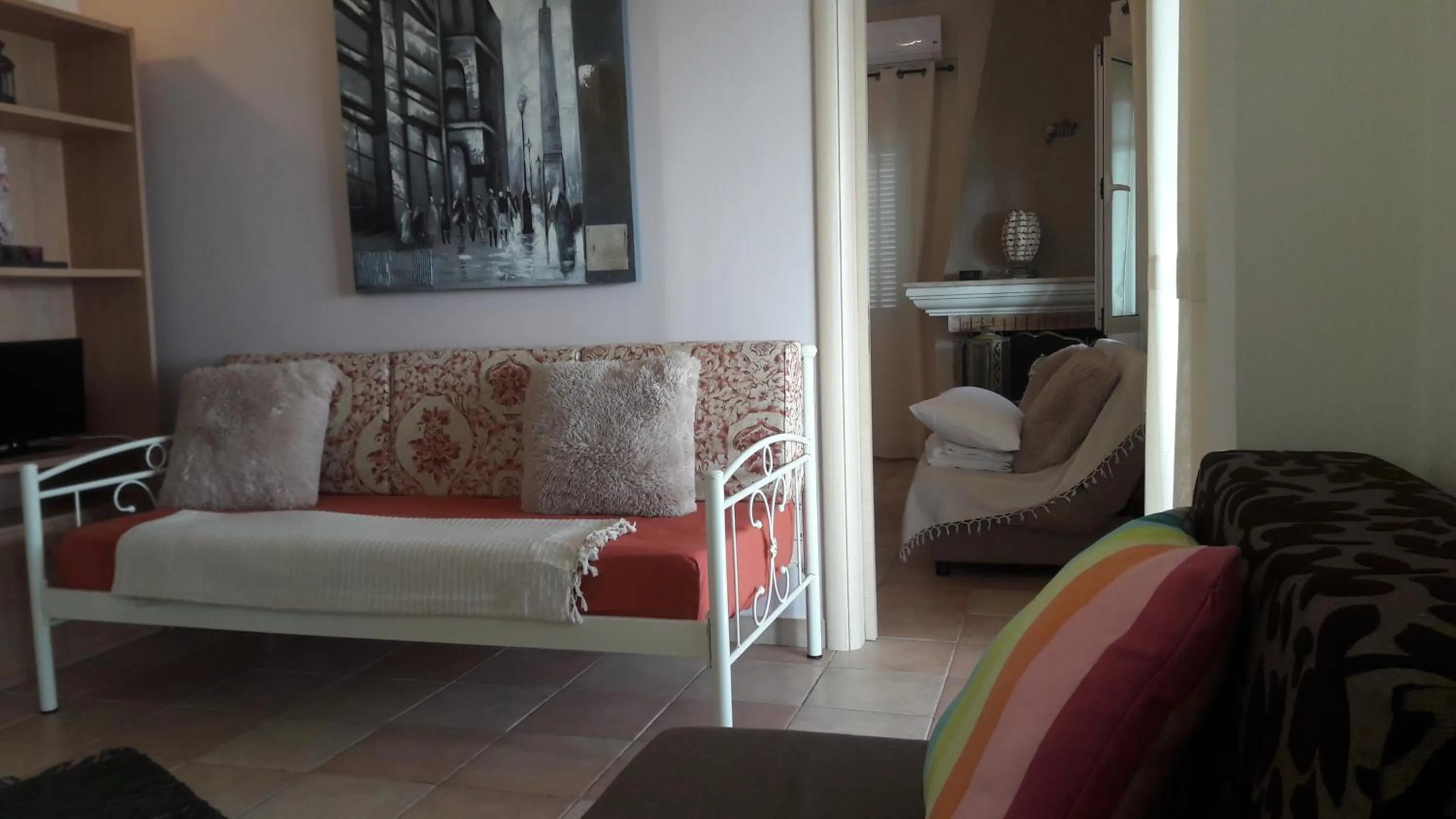 Foivos Seaside Apartments