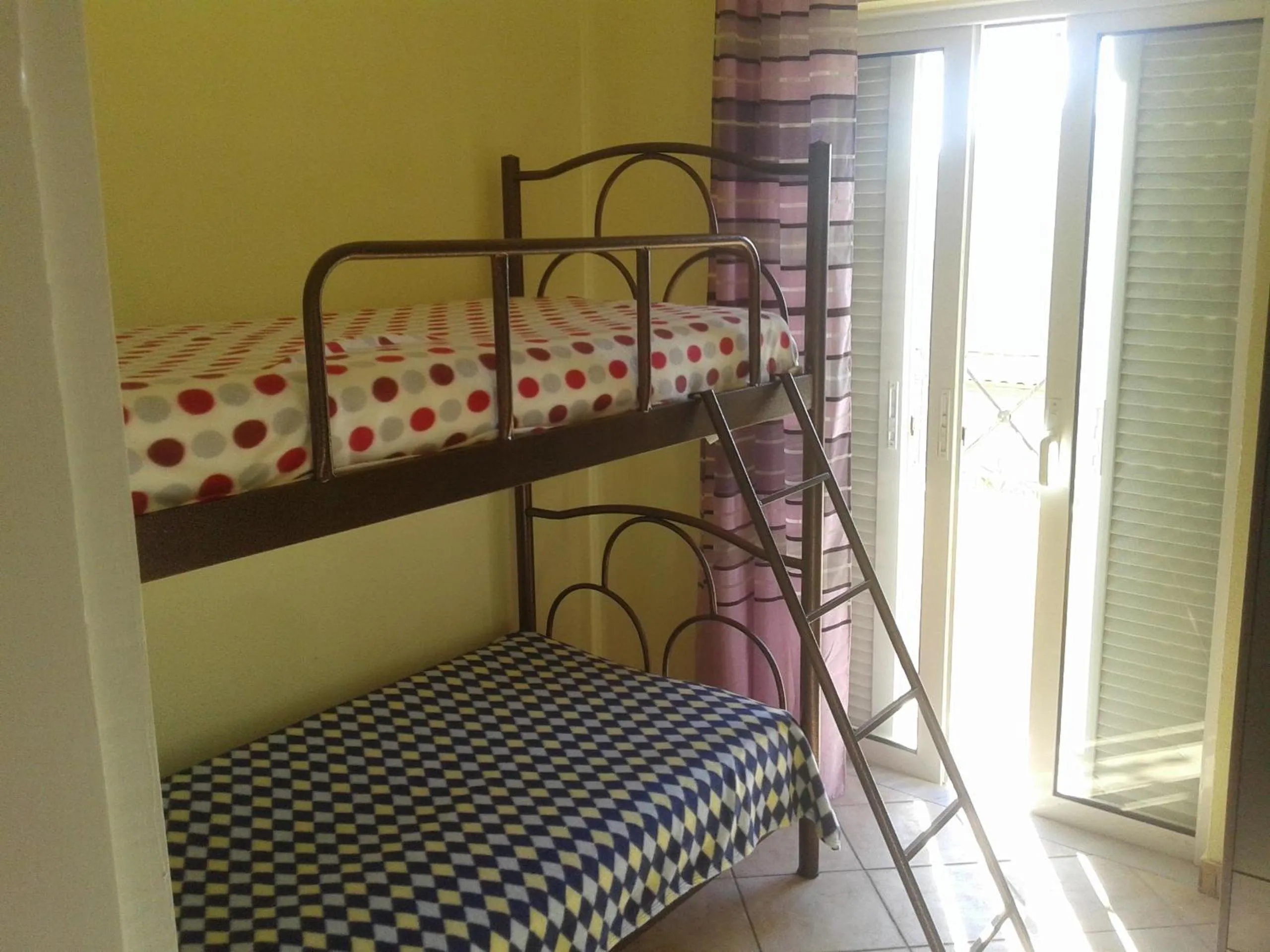 bunk bed, Bed in Foivos Seaside Apartments