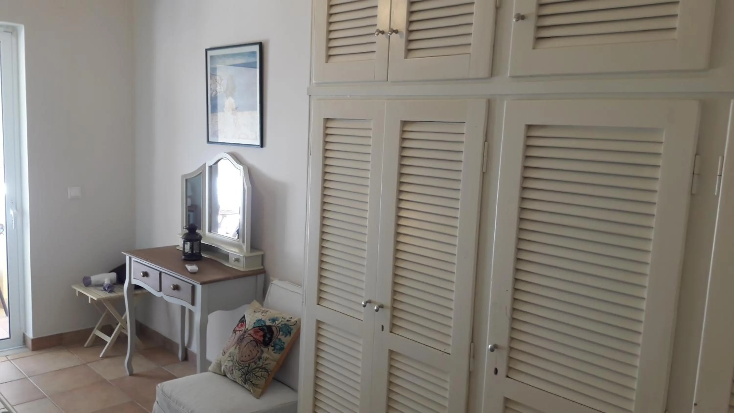 Decorative detail in Foivos Seaside Apartments