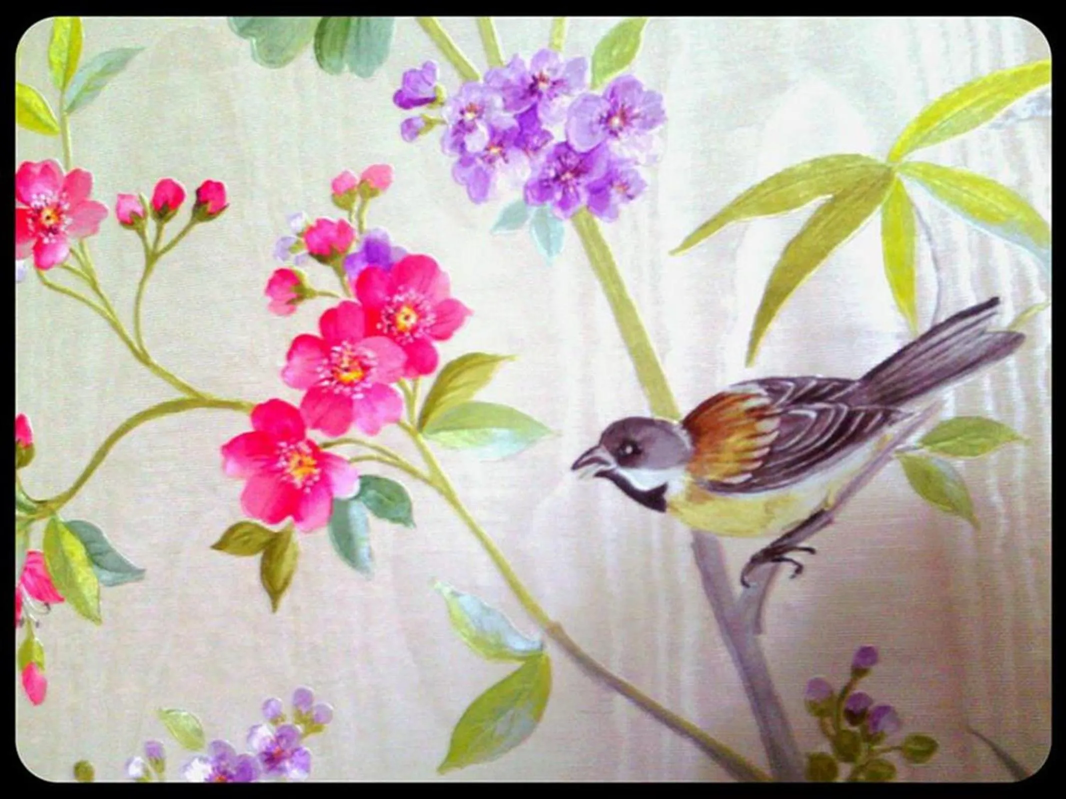 Decorative detail in The London Tearoom