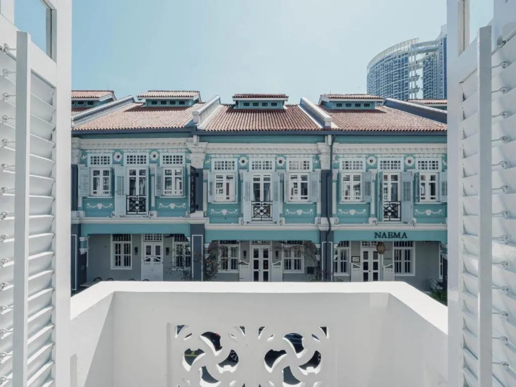 A Hotel Chinatown- Stay From 8PM To 9AM
