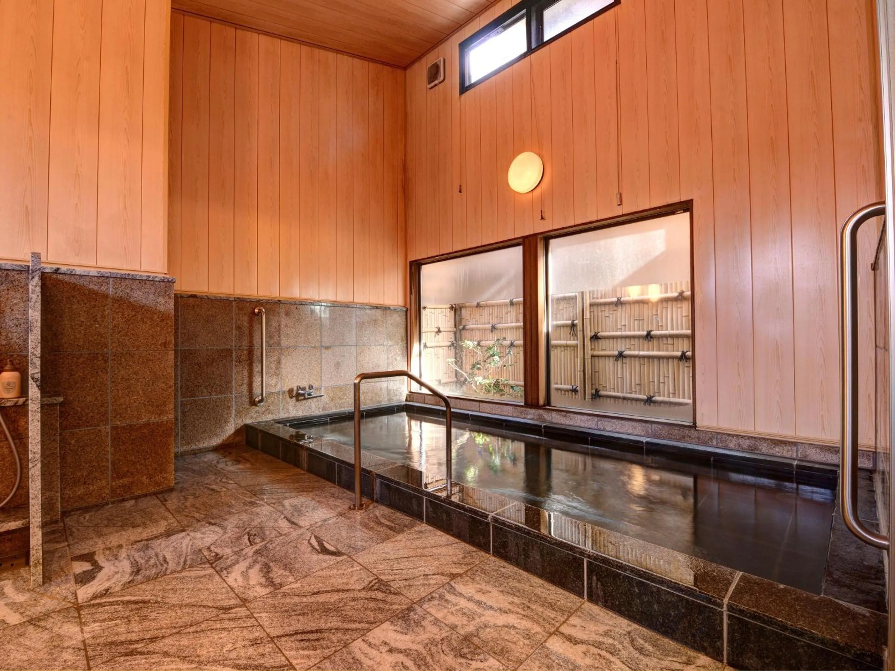 Public Bath in Kaihinsou Kamakura