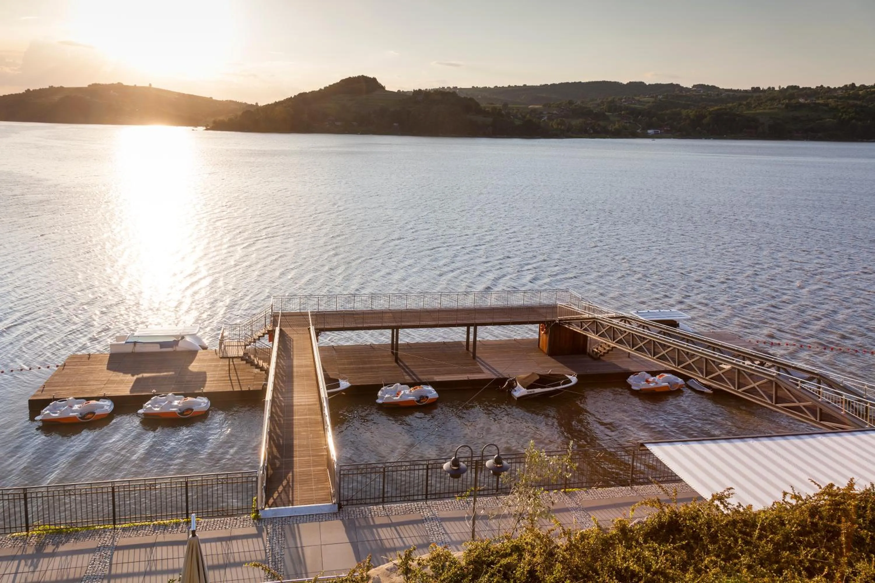 Balcony/Terrace in Heron Live Hotel Marina & SPA