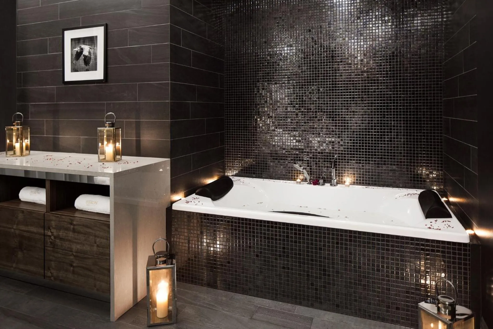 Spa and wellness centre/facilities in Heron Live Hotel Marina & SPA