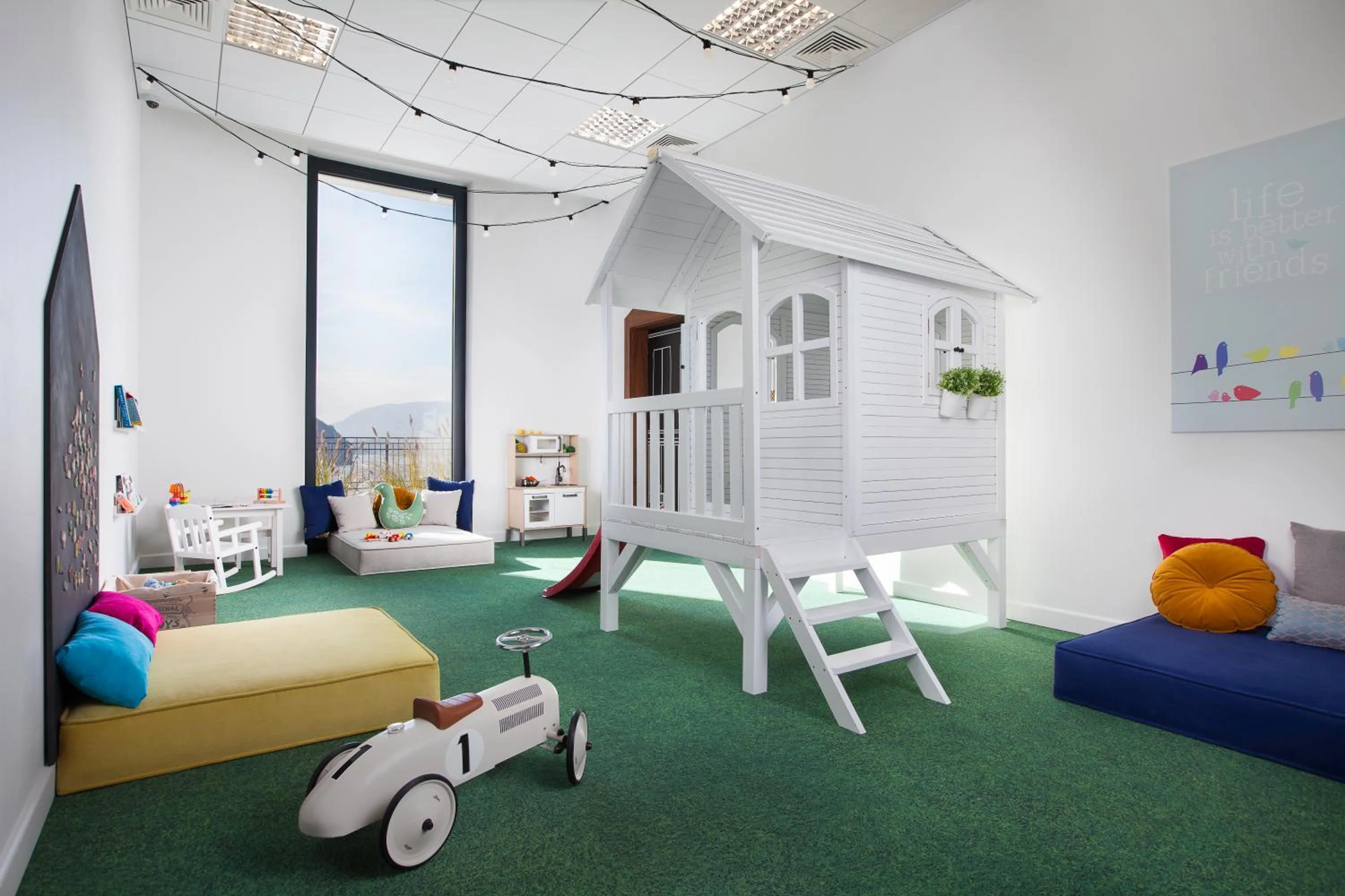 Children play ground in Heron Live Hotel Marina & SPA