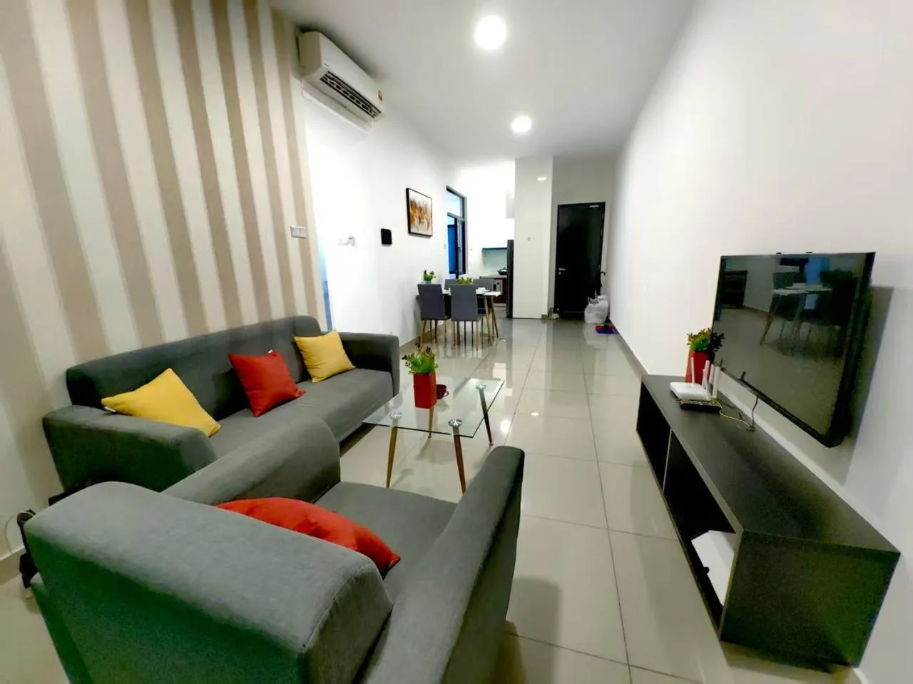 One-Bedroom Apartment in lavile residence
