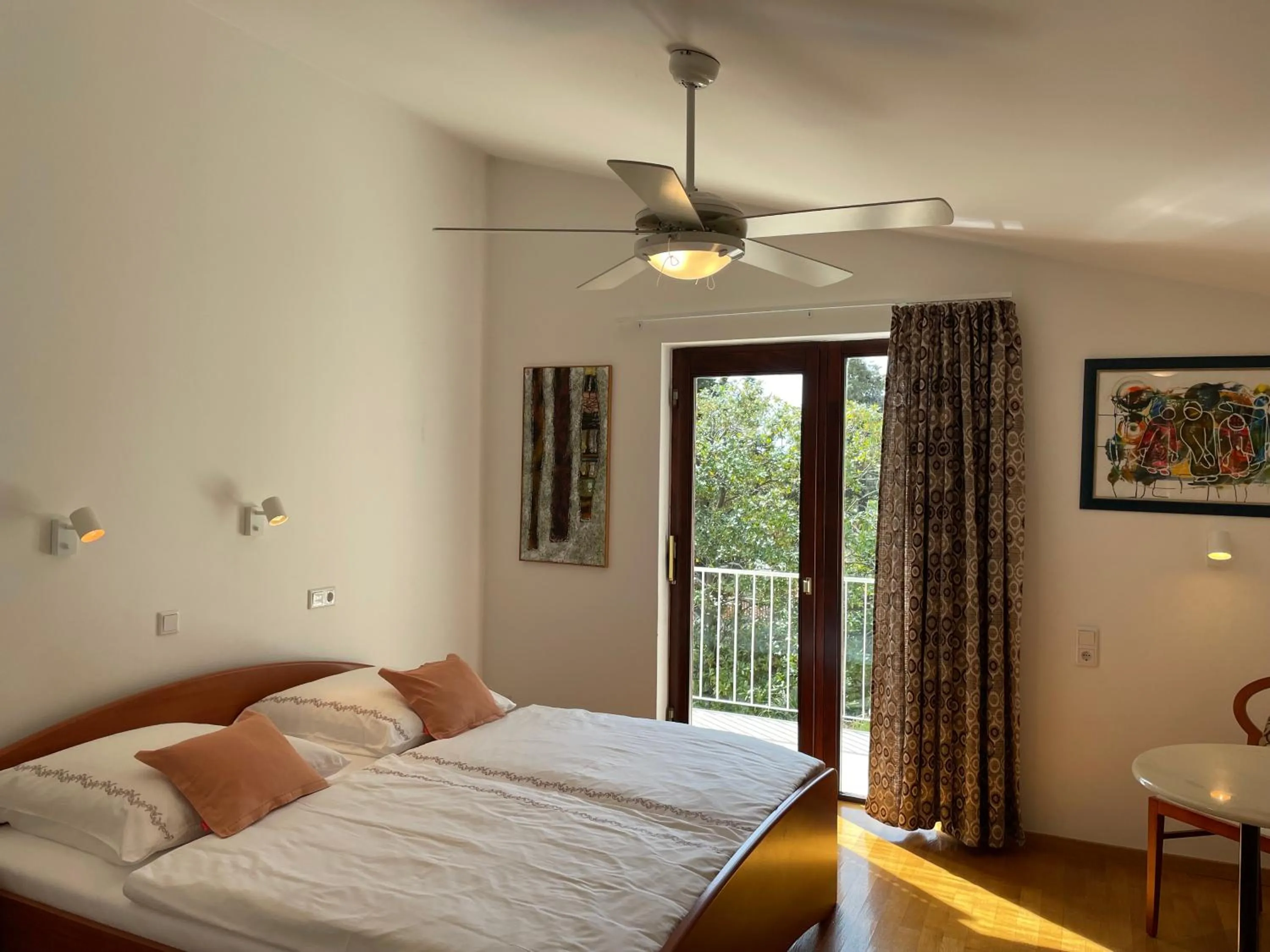 Bedroom, Bed in Villa Kleiner