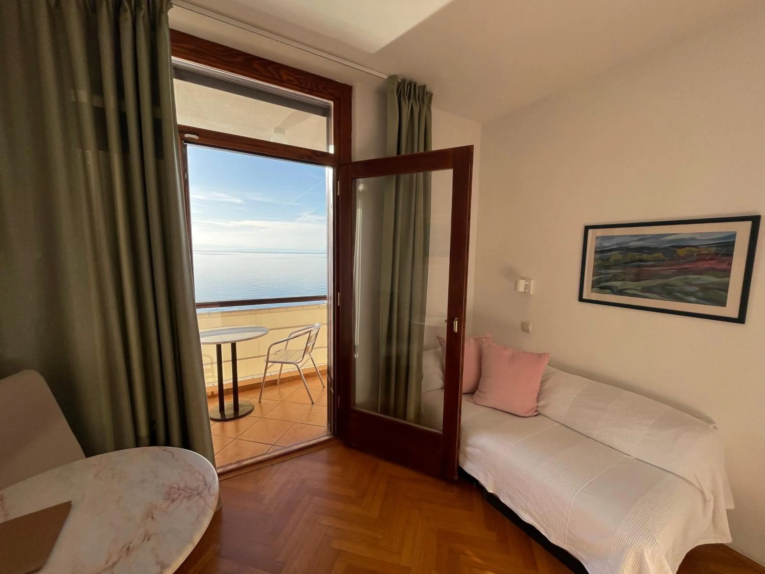 View (from property/room), Bed in Villa Kleiner