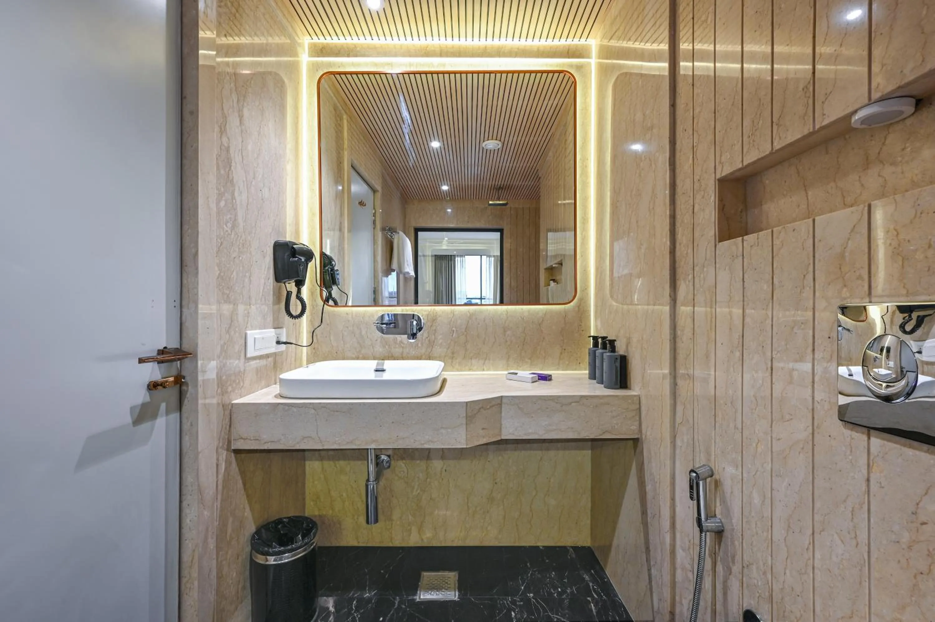 Bathroom in Hotel Grand Girdhar Premier