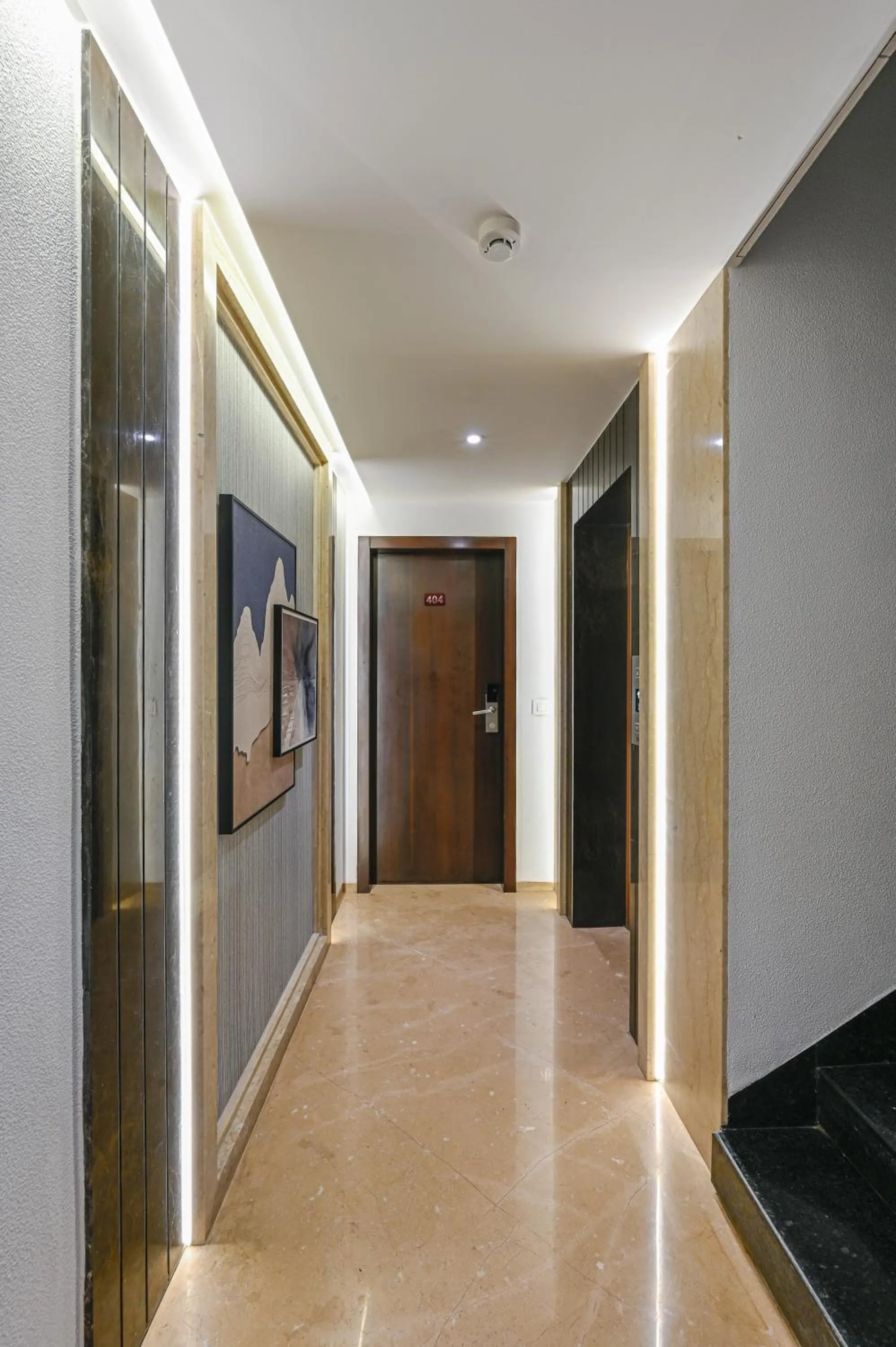 Lobby or reception in Hotel Grand Girdhar Premier