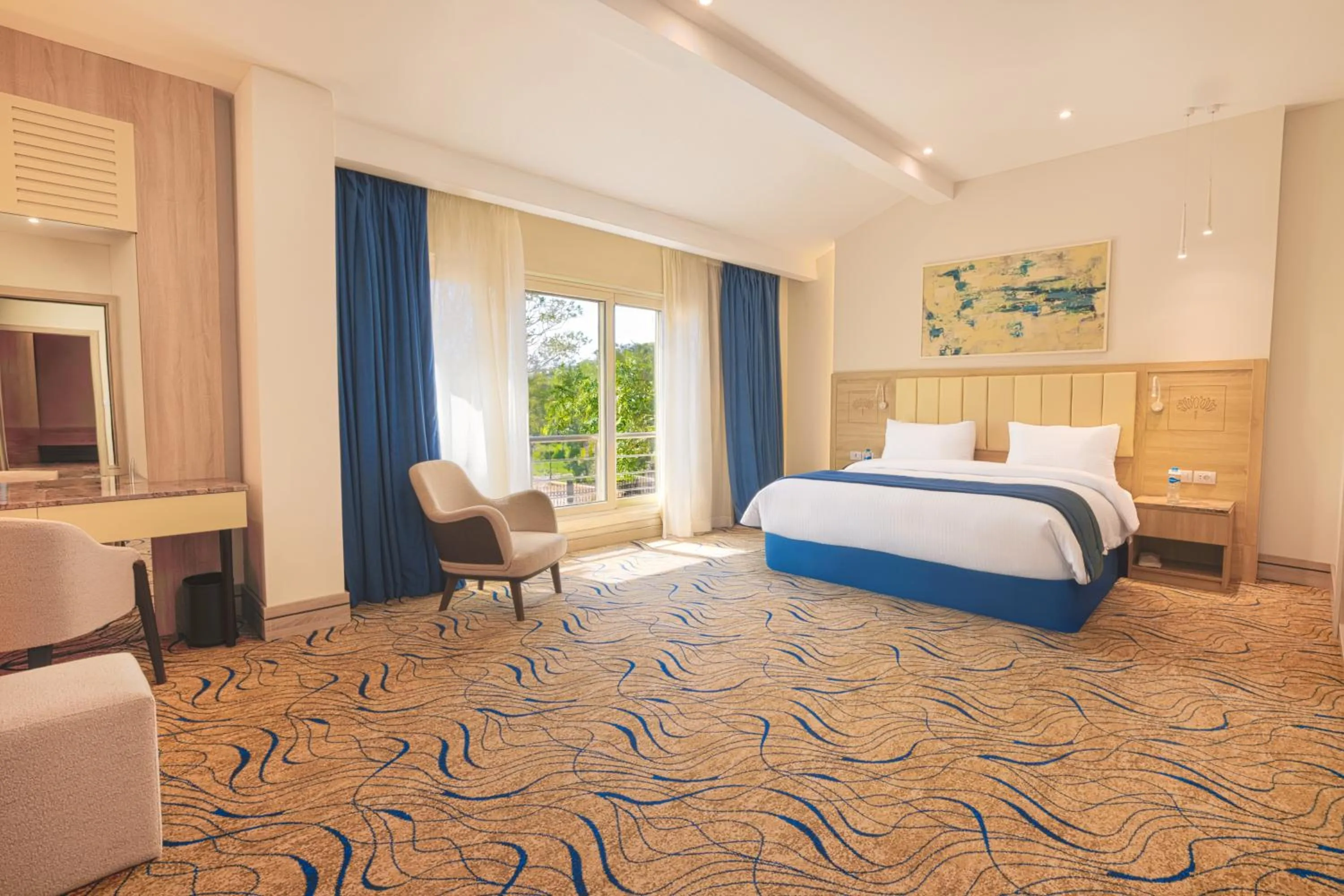 Bed in Helnan Antoniades Palace Hotel